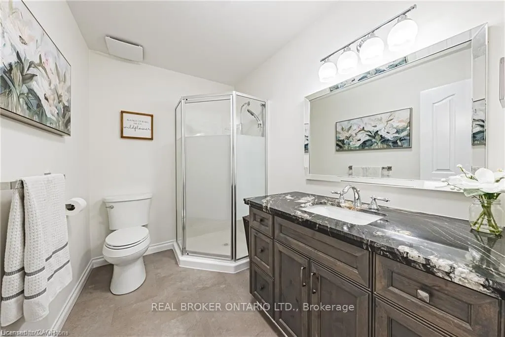 Photo 26 of Unit 30, 3050 Pinemeadow Drive, Burlington, Headon — HOMEH