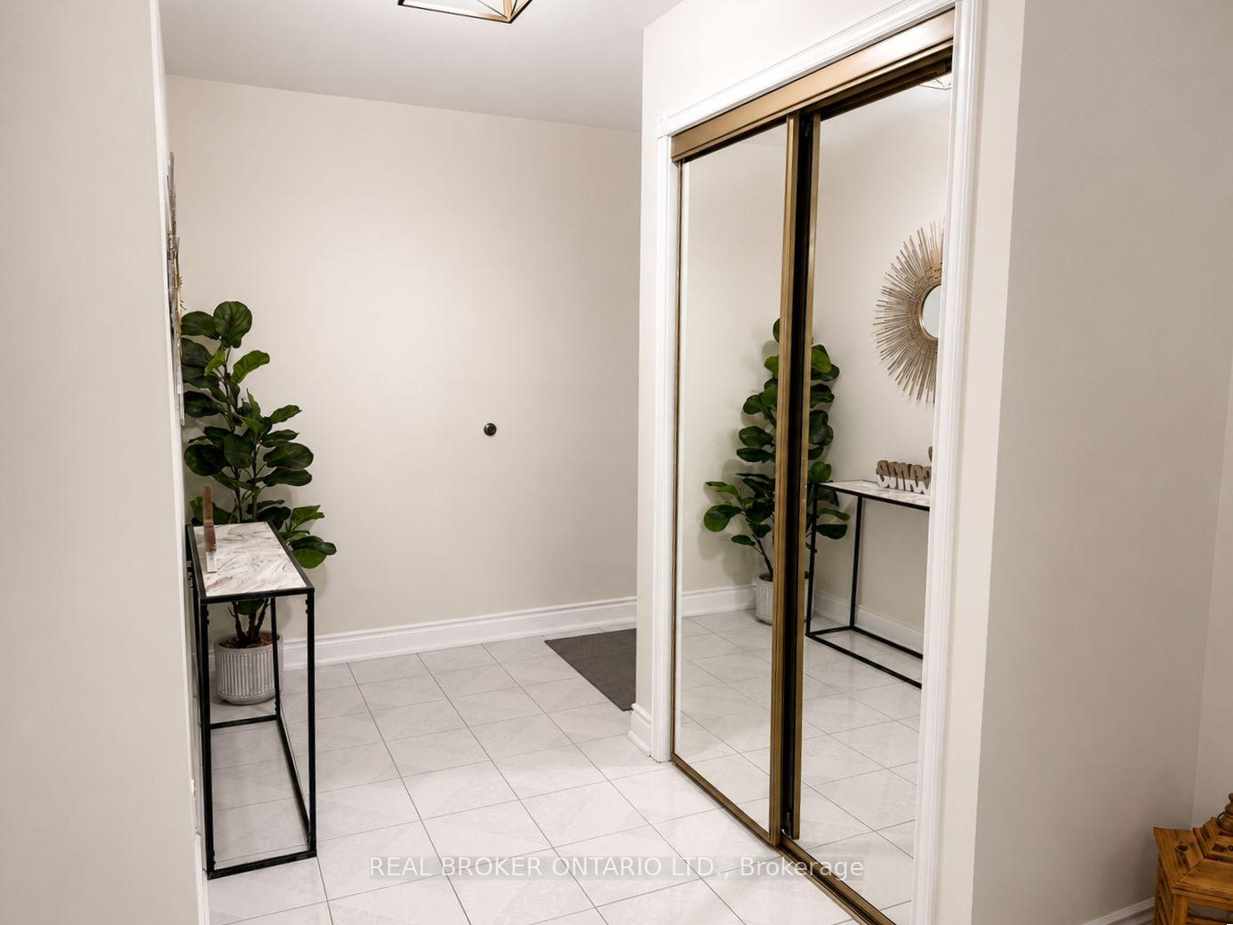 Photo 42 of Unit 30, 3050 Pinemeadow Drive, Burlington, Headon — HOMEH