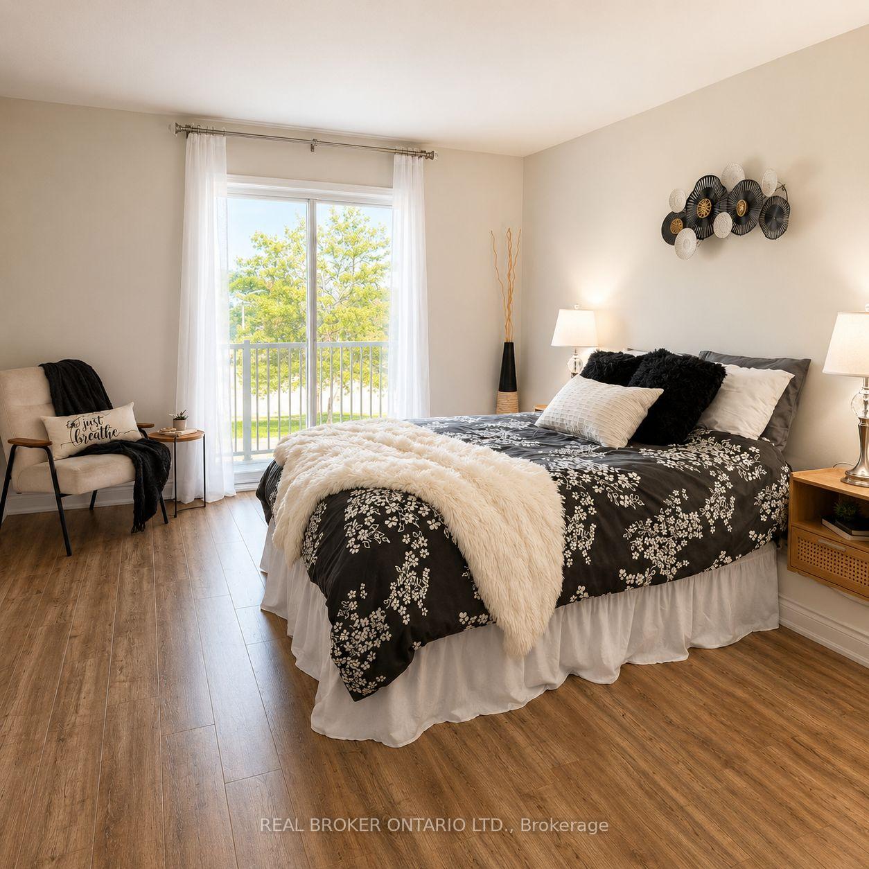 Photo 43 of Unit 30, 3050 Pinemeadow Drive, Burlington, Headon — HOMEH