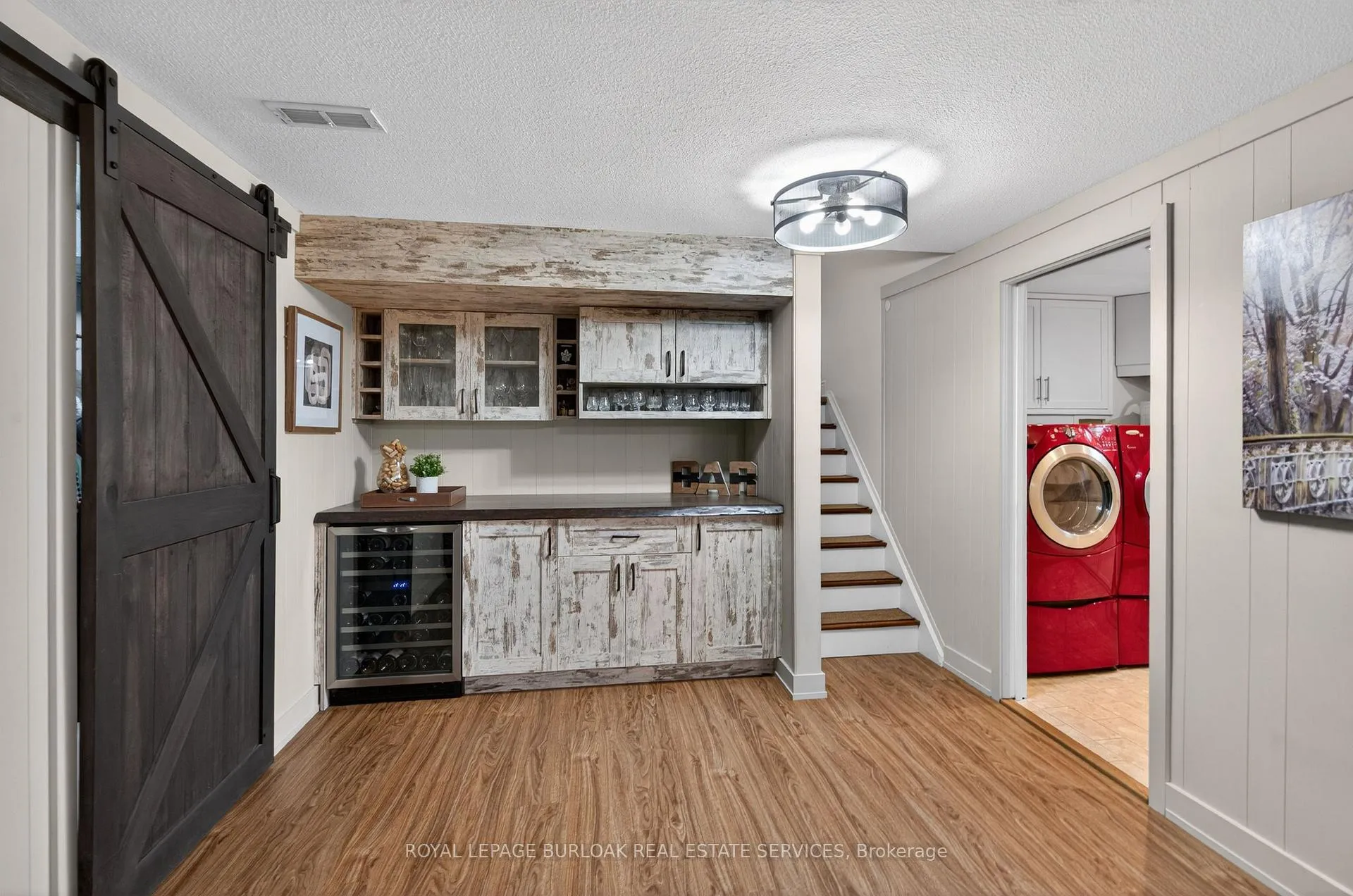Photo 28 of 27 Shortland Crescent, Etobicoke, Willowridge-Martingrove-Richview — HOMEH