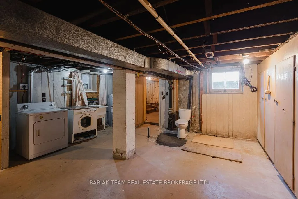 Photo 29 of 32 Radford Avenue, Toronto, High Park-Swansea — HOMEH