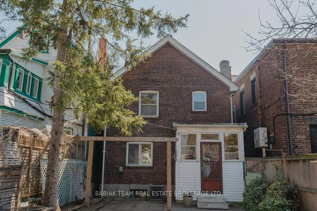 Photo 39 of 32 Radford Avenue, Toronto, High Park-Swansea — HOMEH