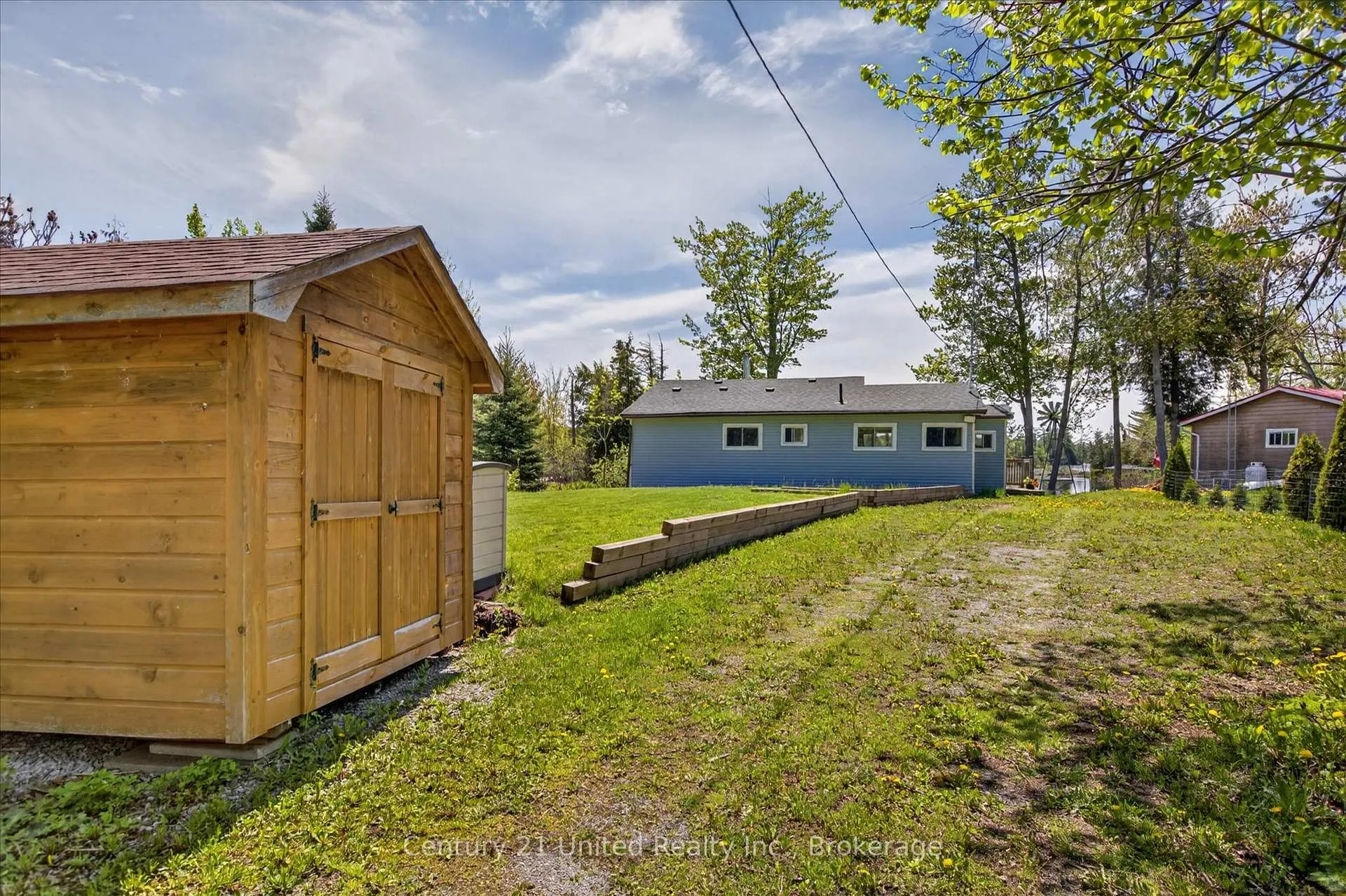 Photo 9 of 113 Peninsula Drive, Trent Lakes — HOMEH