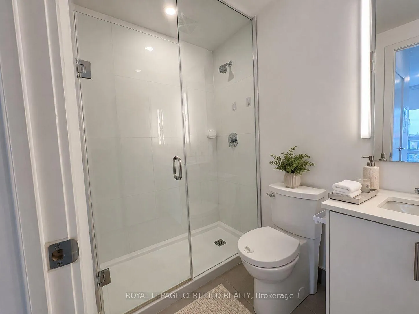 Photo 12 of Unit 307, 180 Veterans Drive, Brampton, Northwest Brampton — HOMEH