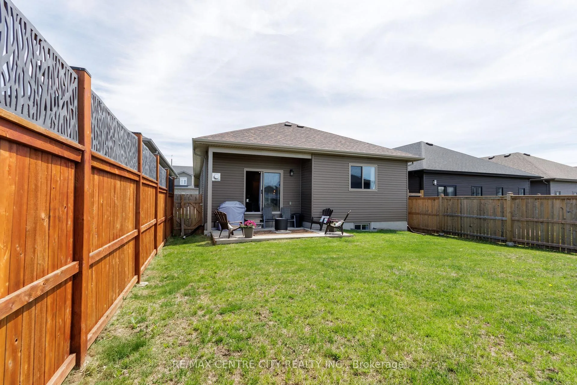 Photo 31 of 58 Potter Drive, Loyalist, Odessa — HOMEH