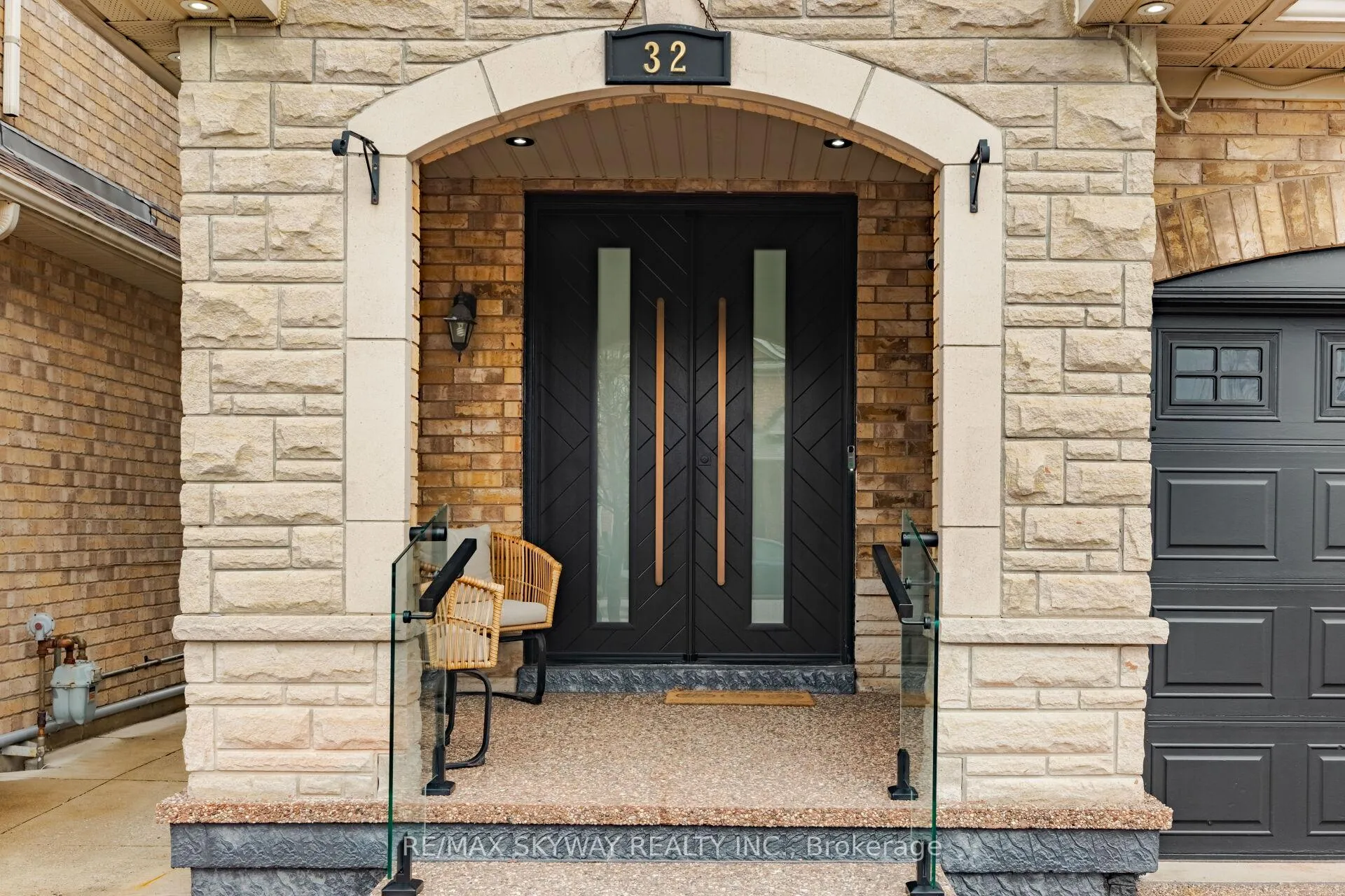 Photo 4 of 32 Lady Belle Crescent, Brampton, Sandringham-Wellington — HOMEH