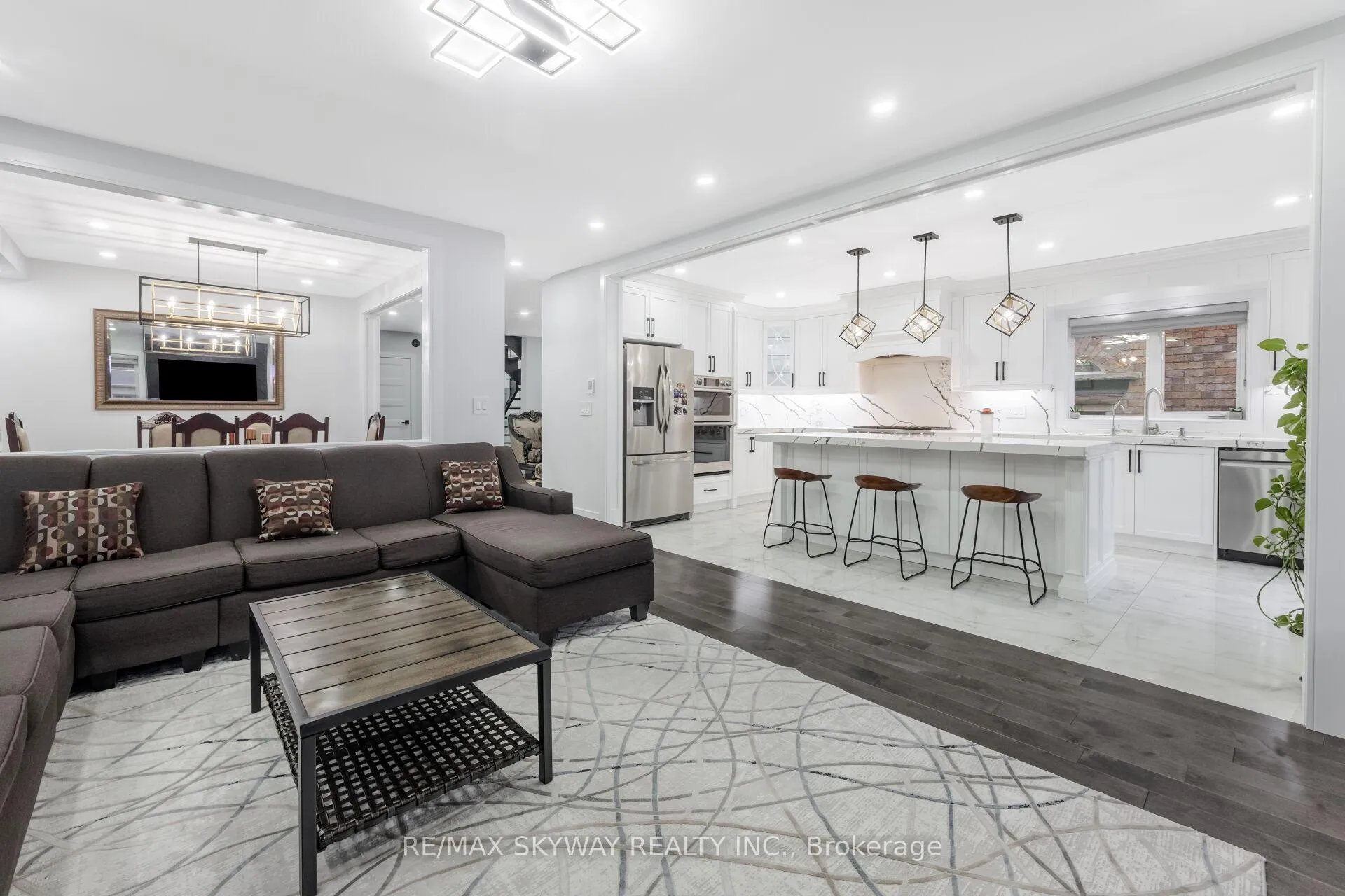 Photo 10 of 32 Lady Belle Crescent, Brampton, Sandringham-Wellington — HOMEH