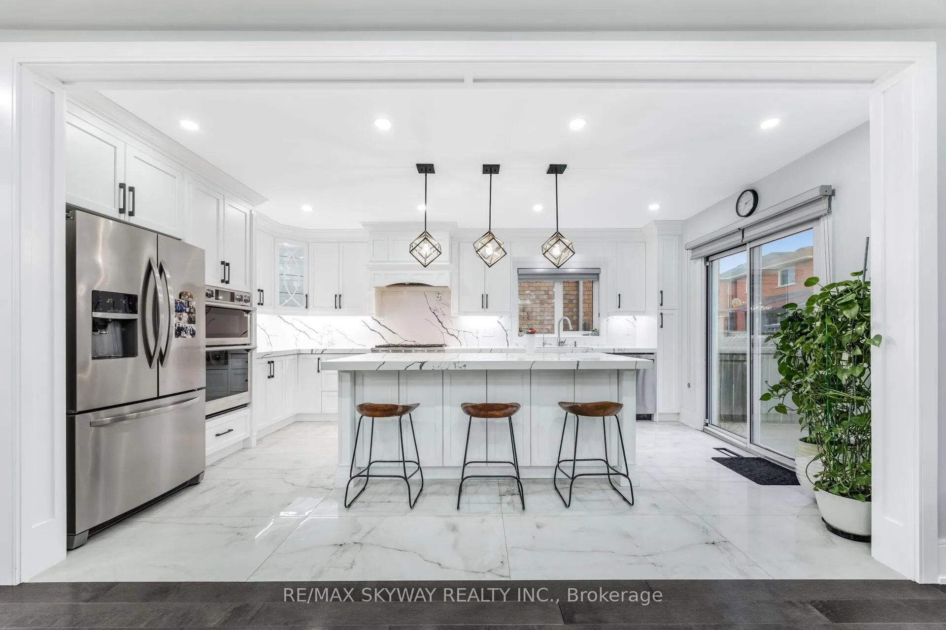 Photo 12 of 32 Lady Belle Crescent, Brampton, Sandringham-Wellington — HOMEH