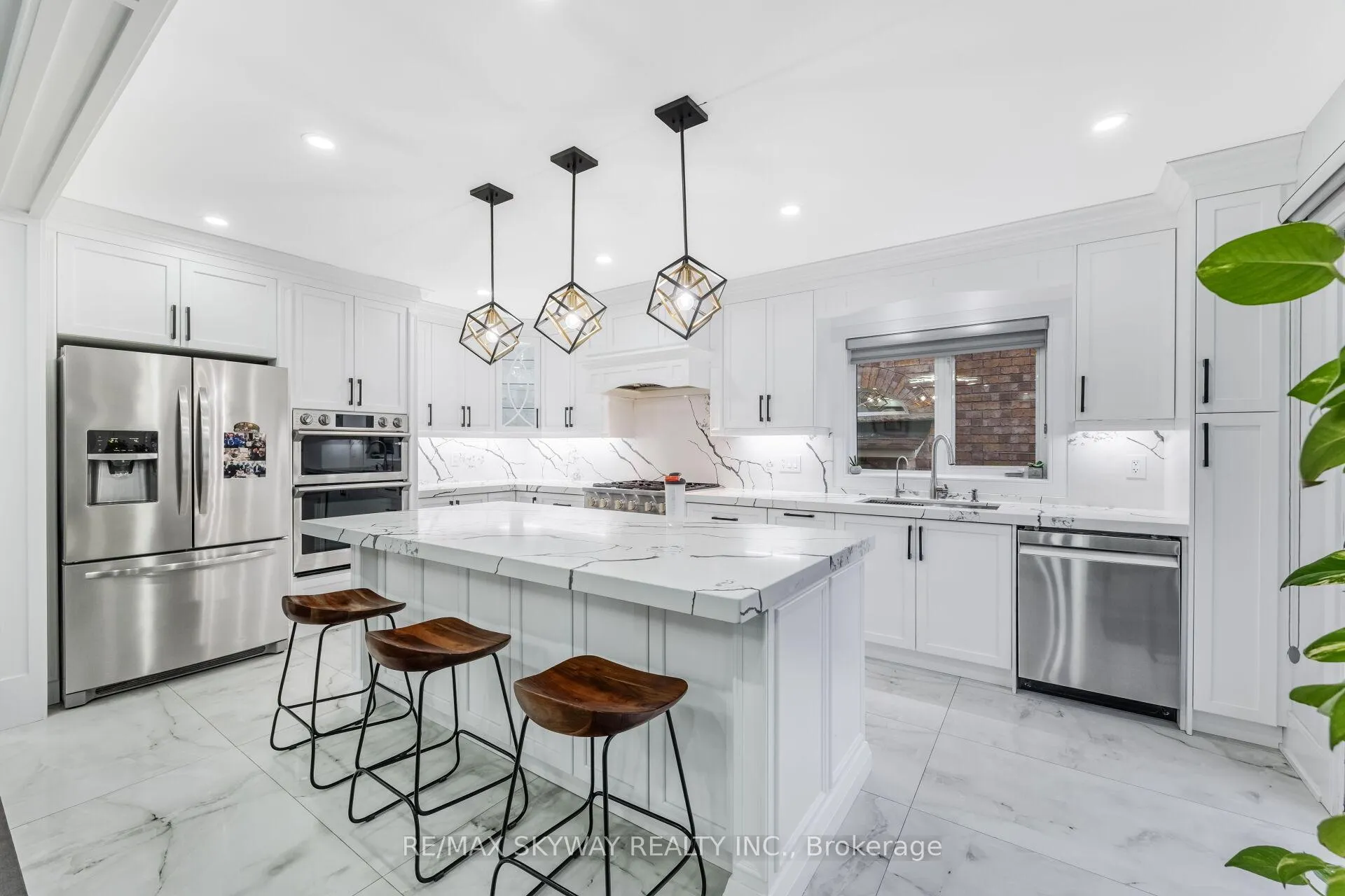 Photo 13 of 32 Lady Belle Crescent, Brampton, Sandringham-Wellington — HOMEH
