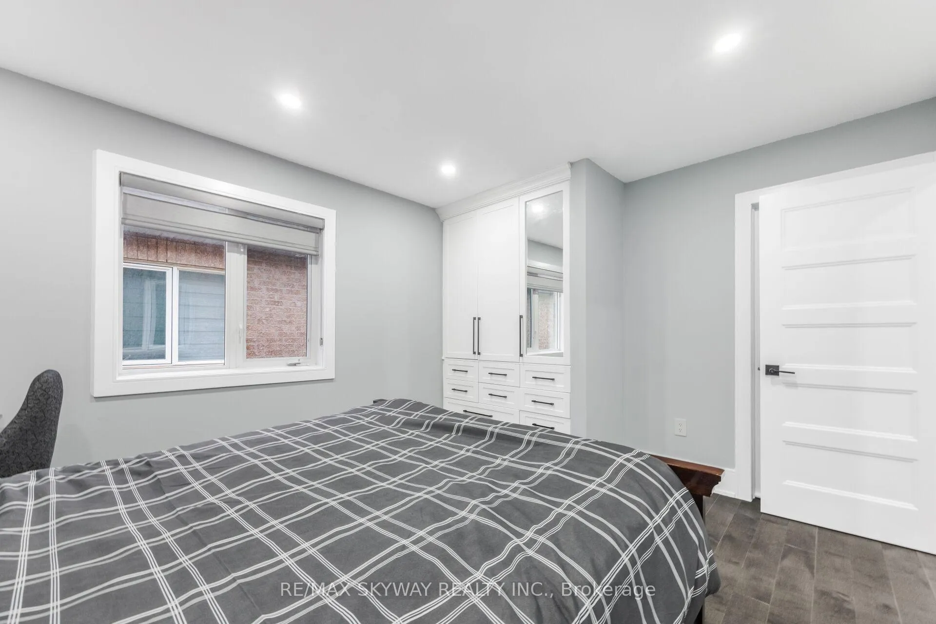 Photo 31 of 32 Lady Belle Crescent, Brampton, Sandringham-Wellington — HOMEH