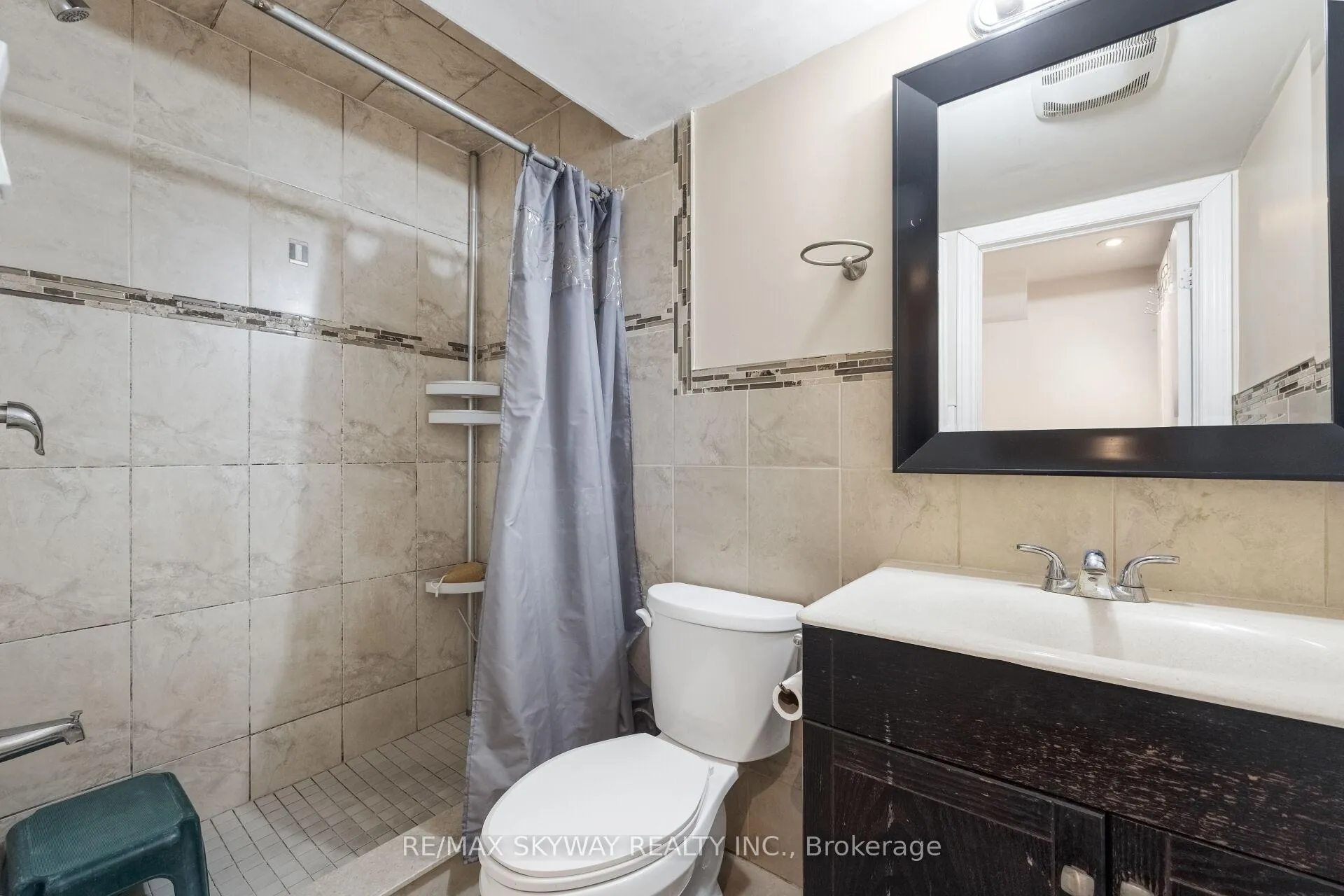 Photo 42 of 32 Lady Belle Crescent, Brampton, Sandringham-Wellington — HOMEH