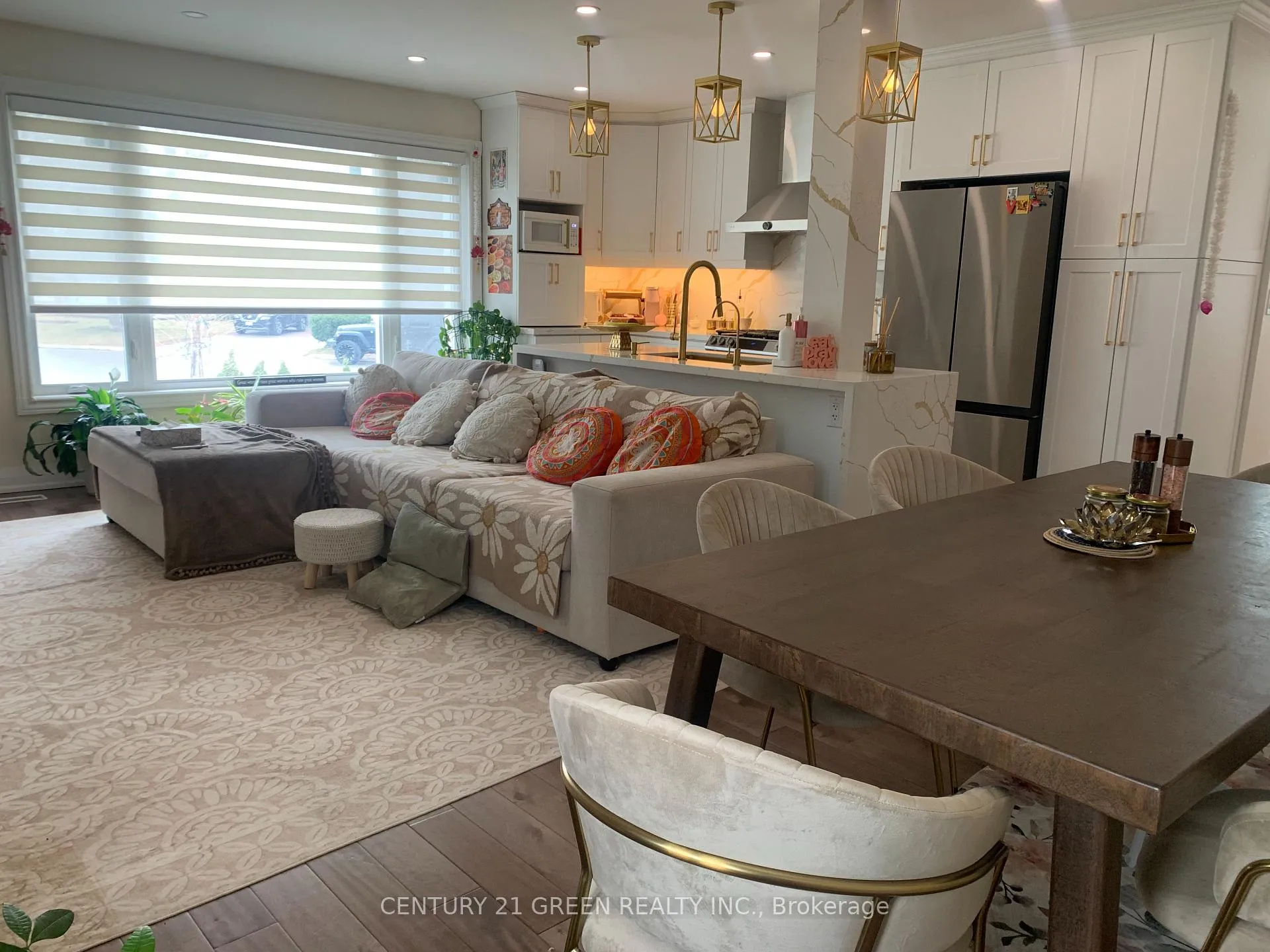 Photo 13 of Unit UPPER, 28 Parkway Avenue, Brampton, Northwood Park — HOMEH