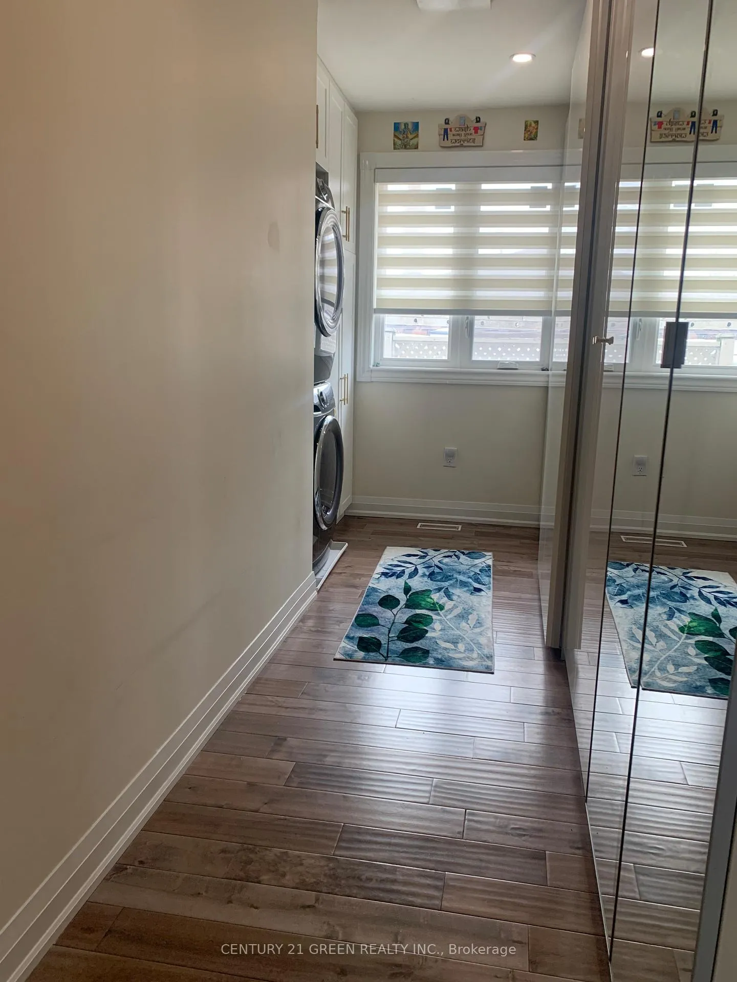 Photo 23 of Unit UPPER, 28 Parkway Avenue, Brampton, Northwood Park — HOMEH