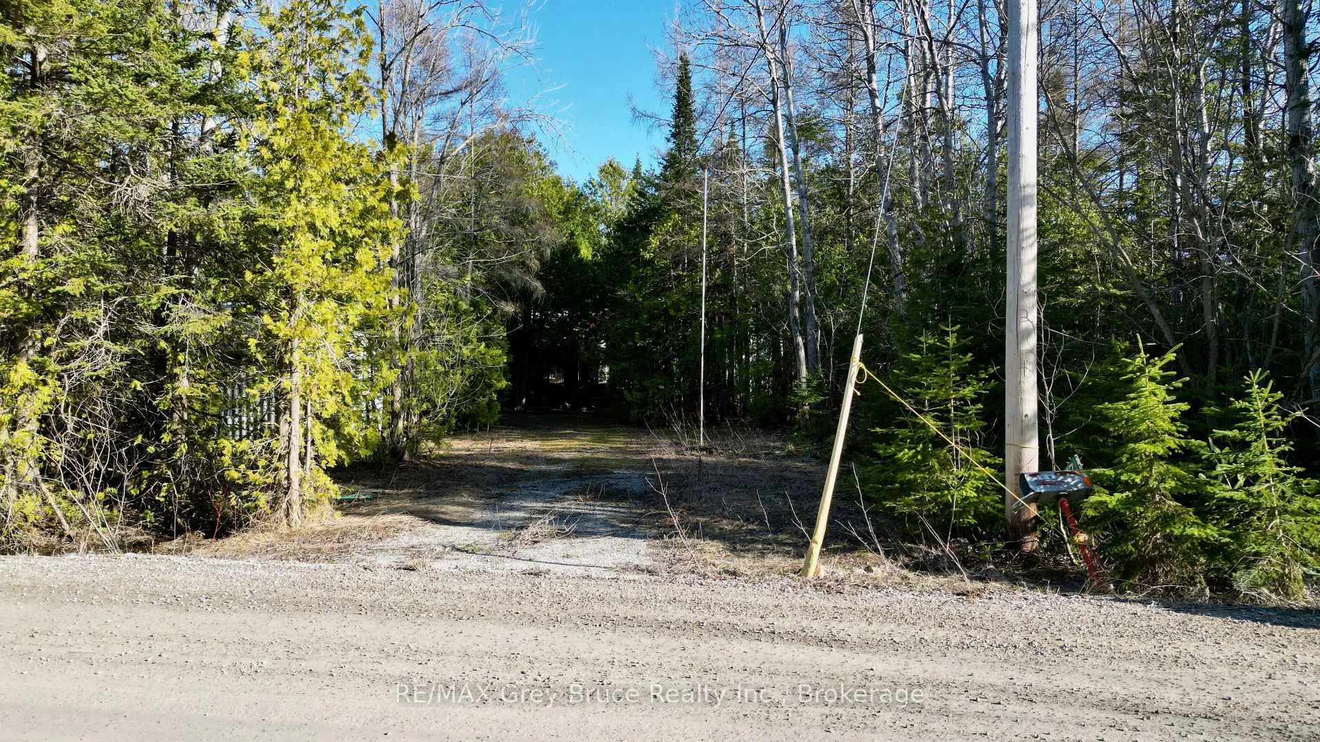 Photo 3 of 717 Spry Road, Northern Bruce Peninsula — HOMEH