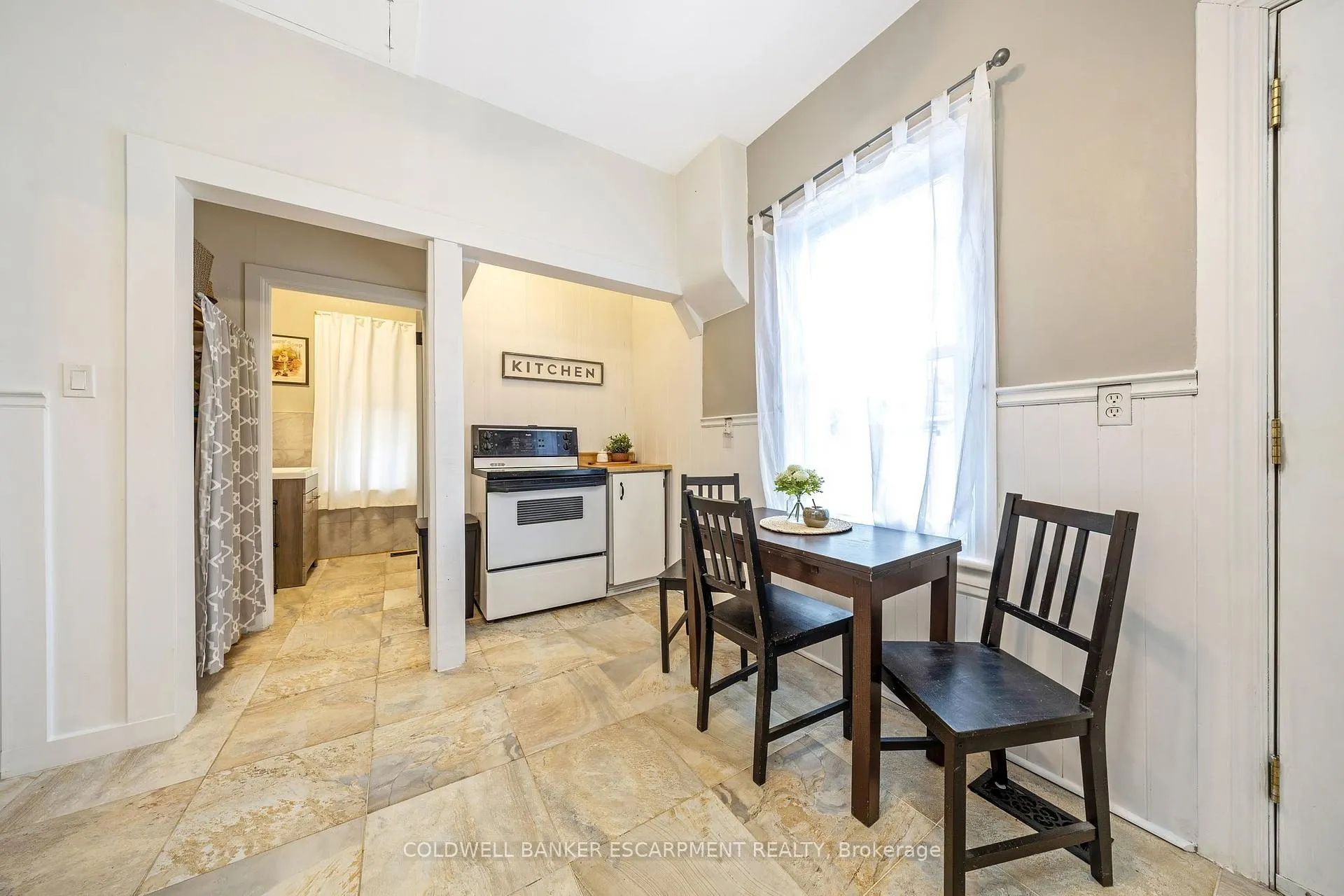 Photo 18 of 122 Cedar Street, Cambridge, Southwood - Kinbridge — HOMEH