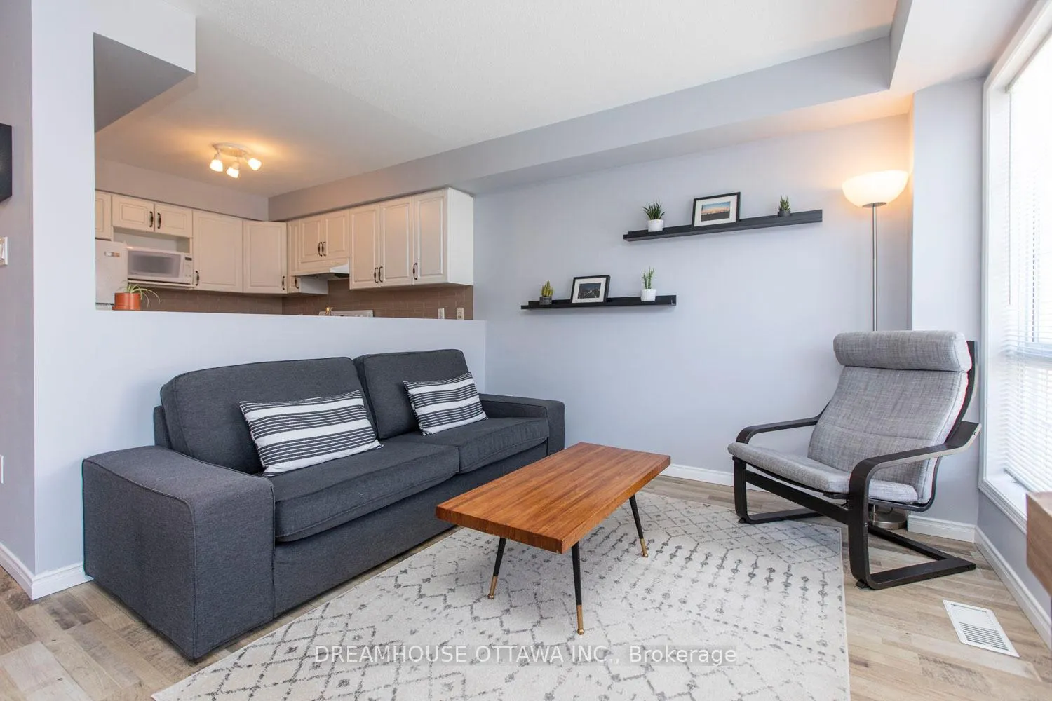 Photo 11 of 158 Patriot Place, Ottawa, Kanata - Emerald Meadows/Trailwest — HOMEH