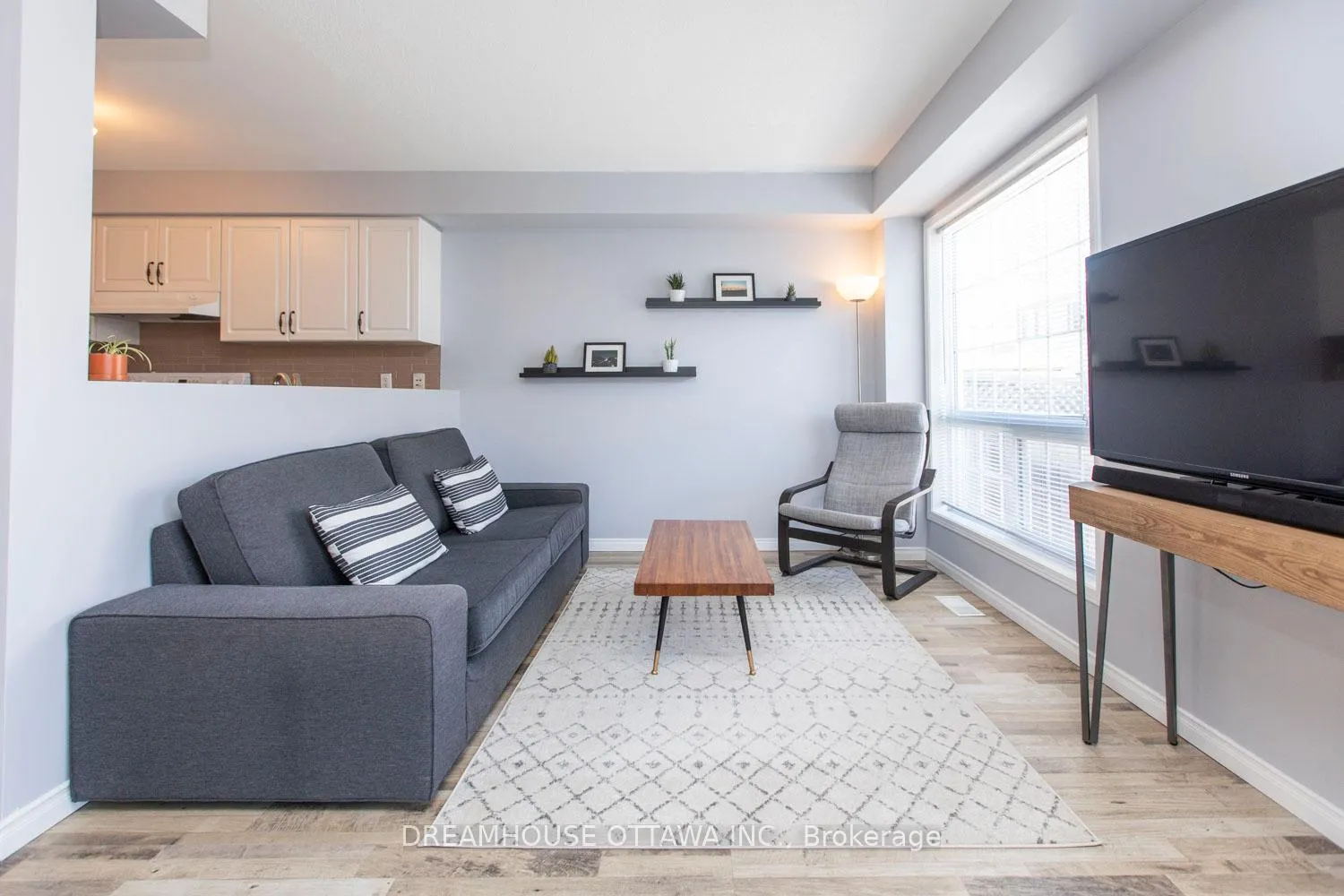 Photo 13 of 158 Patriot Place, Ottawa, Kanata - Emerald Meadows/Trailwest — HOMEH