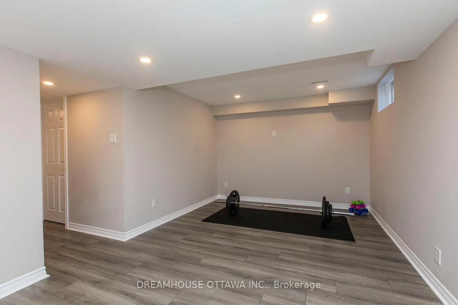 Photo 34 of 158 Patriot Place, Ottawa, Kanata - Emerald Meadows/Trailwest — HOMEH