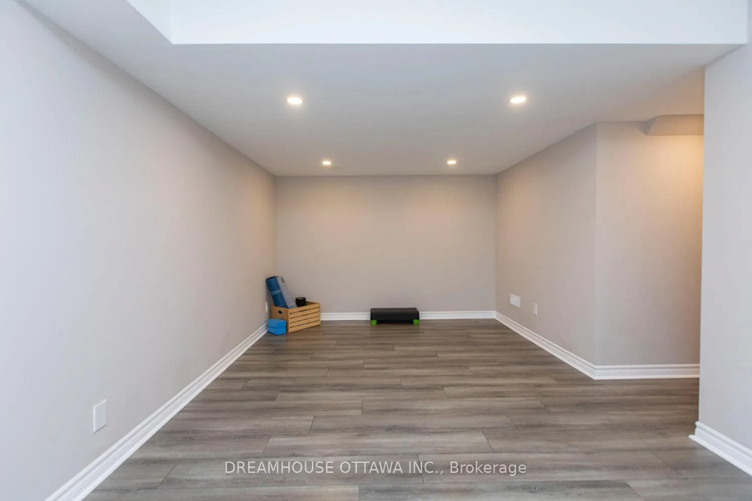 Photo 35 of 158 Patriot Place, Ottawa, Kanata - Emerald Meadows/Trailwest — HOMEH