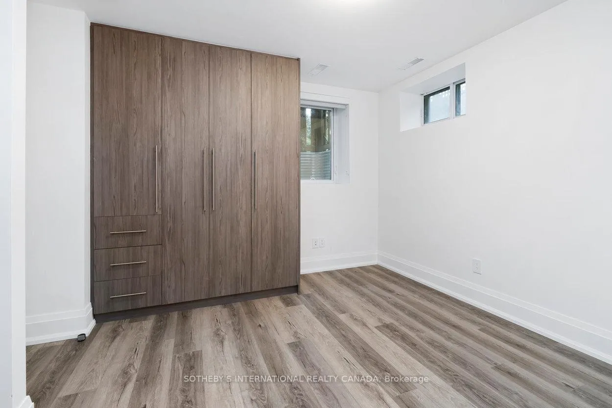 Photo 8 of Unit D (4), 44 Larkin Avenue, Toronto, High Park-Swansea — HOMEH