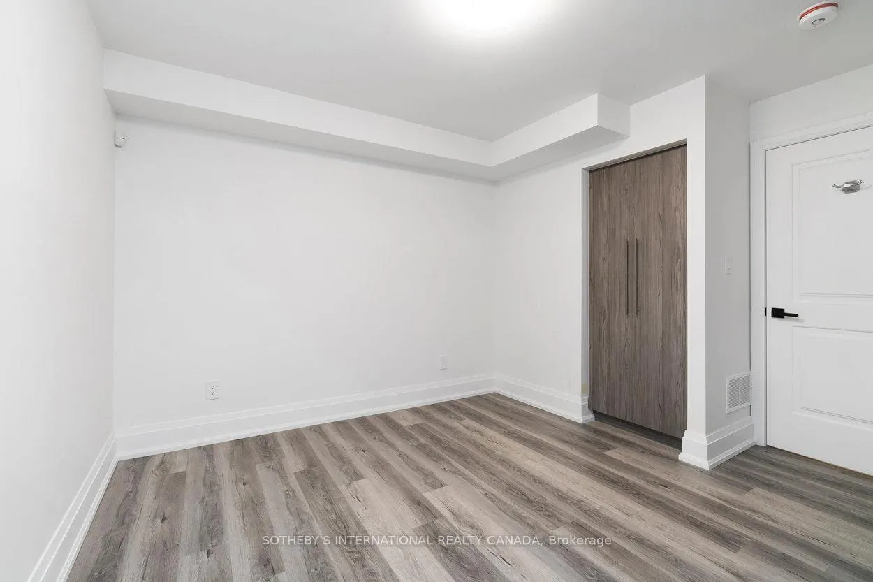 Photo 10 of Unit D (4), 44 Larkin Avenue, Toronto, High Park-Swansea — HOMEH