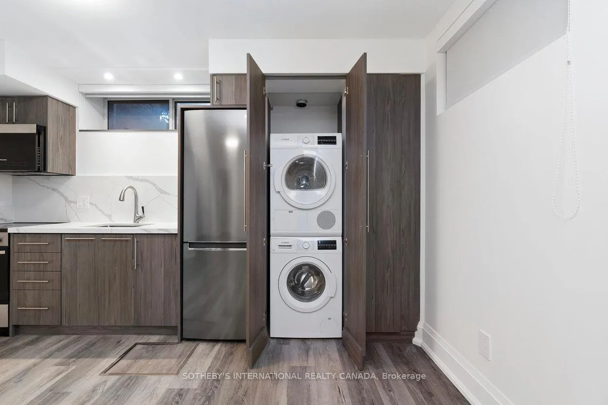 Photo 14 of Unit D (4), 44 Larkin Avenue, Toronto, High Park-Swansea — HOMEH