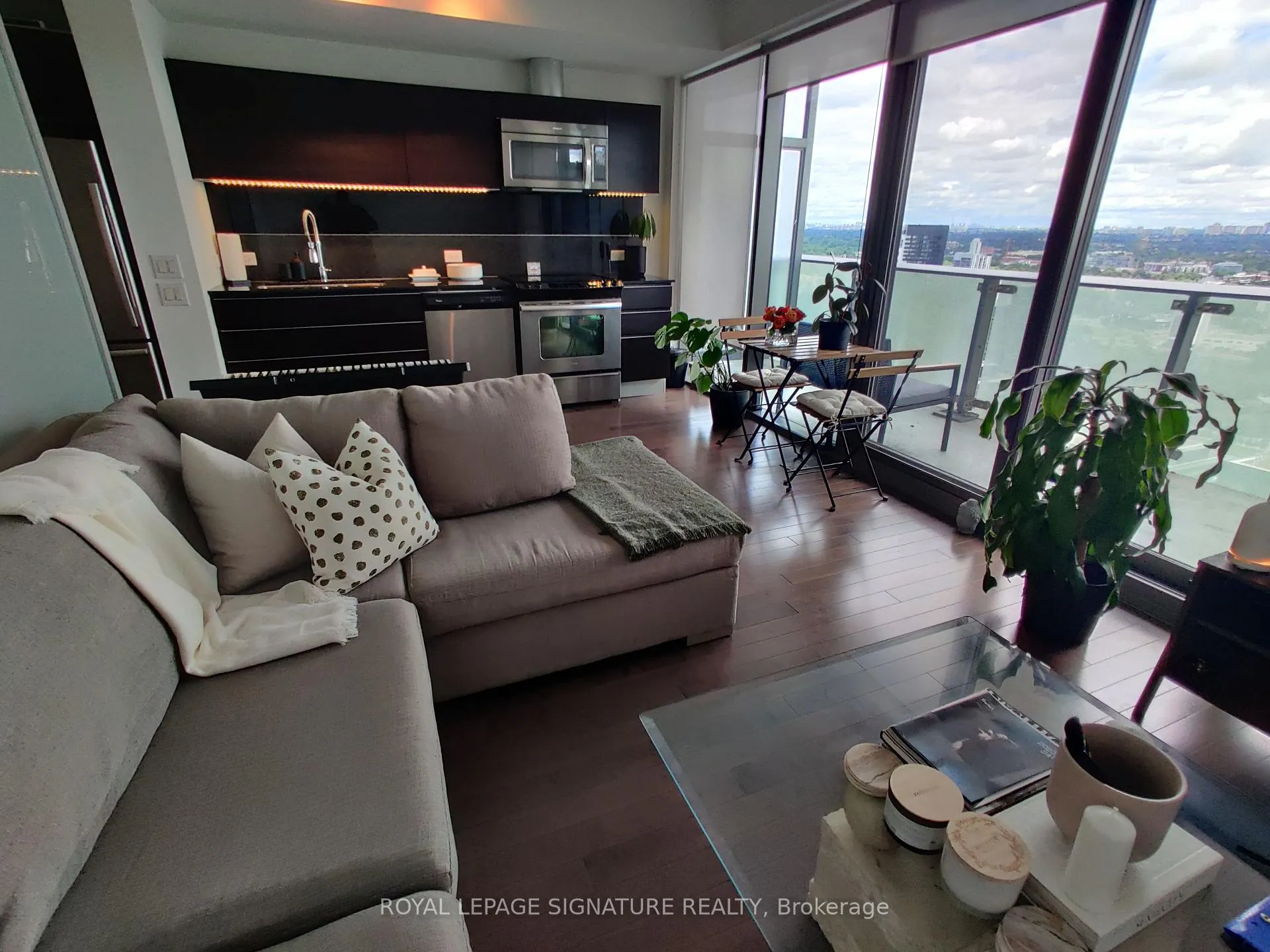 Photo 15 of Unit 3305, 390 Cherry Street, Toronto, Waterfront Communities — HOMEH