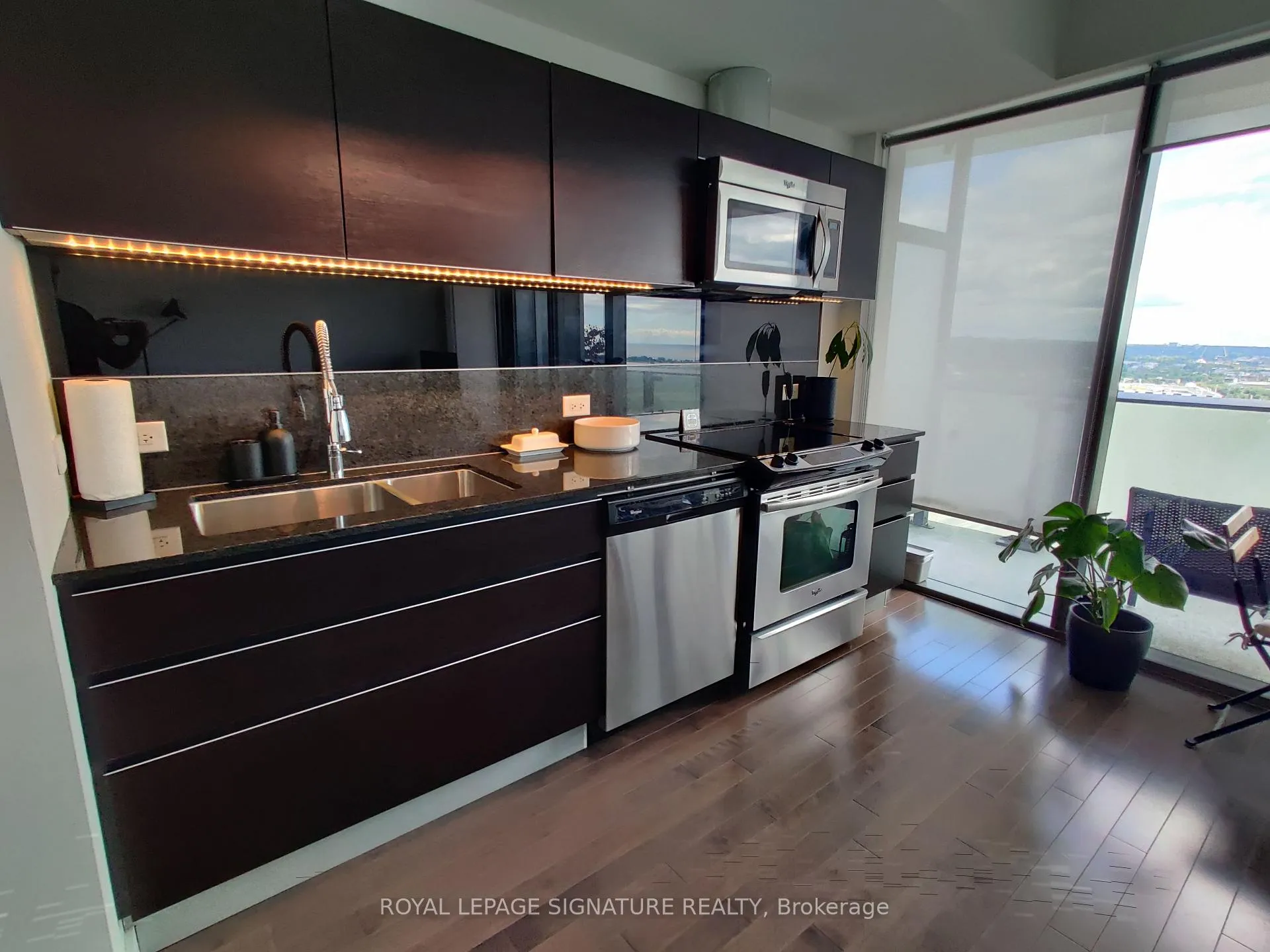 Photo 18 of Unit 3305, 390 Cherry Street, Toronto, Waterfront Communities — HOMEH