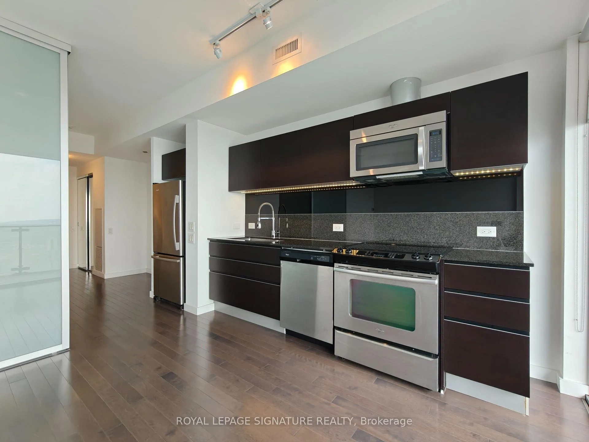 Photo 19 of Unit 3305, 390 Cherry Street, Toronto, Waterfront Communities — HOMEH