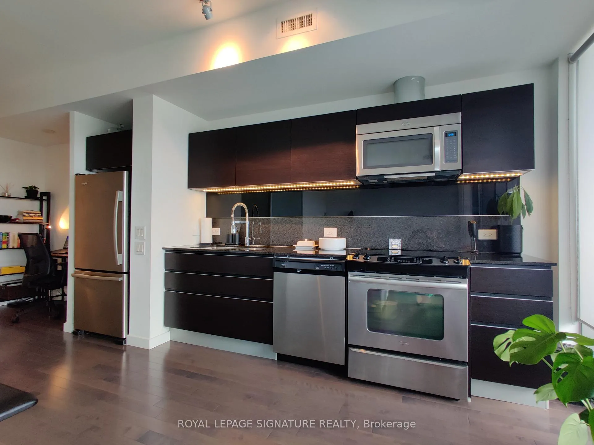 Photo 20 of Unit 3305, 390 Cherry Street, Toronto, Waterfront Communities — HOMEH