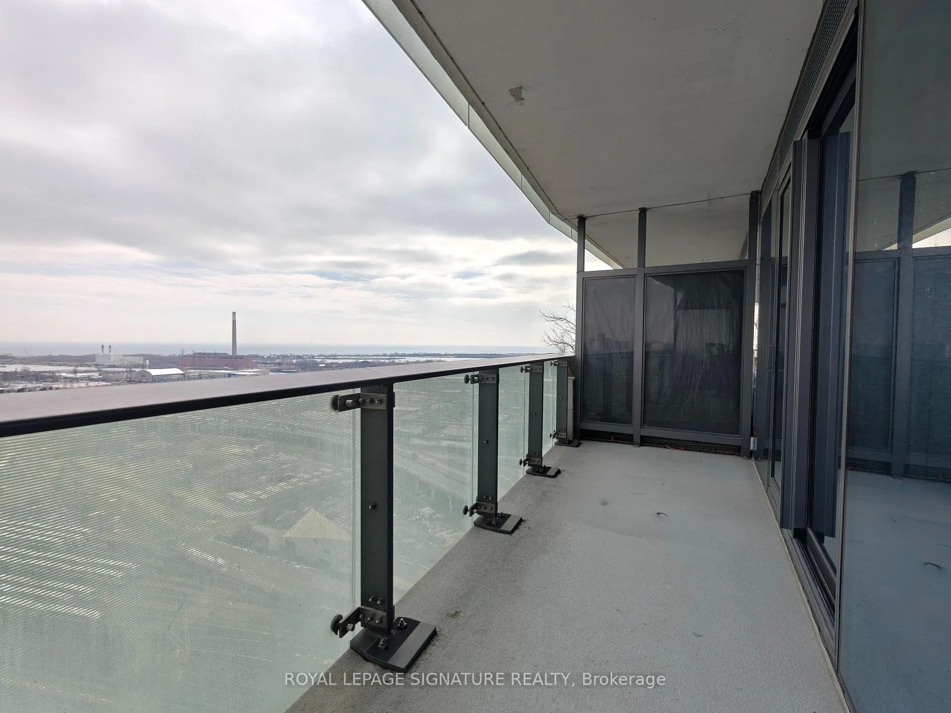 Photo 30 of Unit 3305, 390 Cherry Street, Toronto, Waterfront Communities — HOMEH