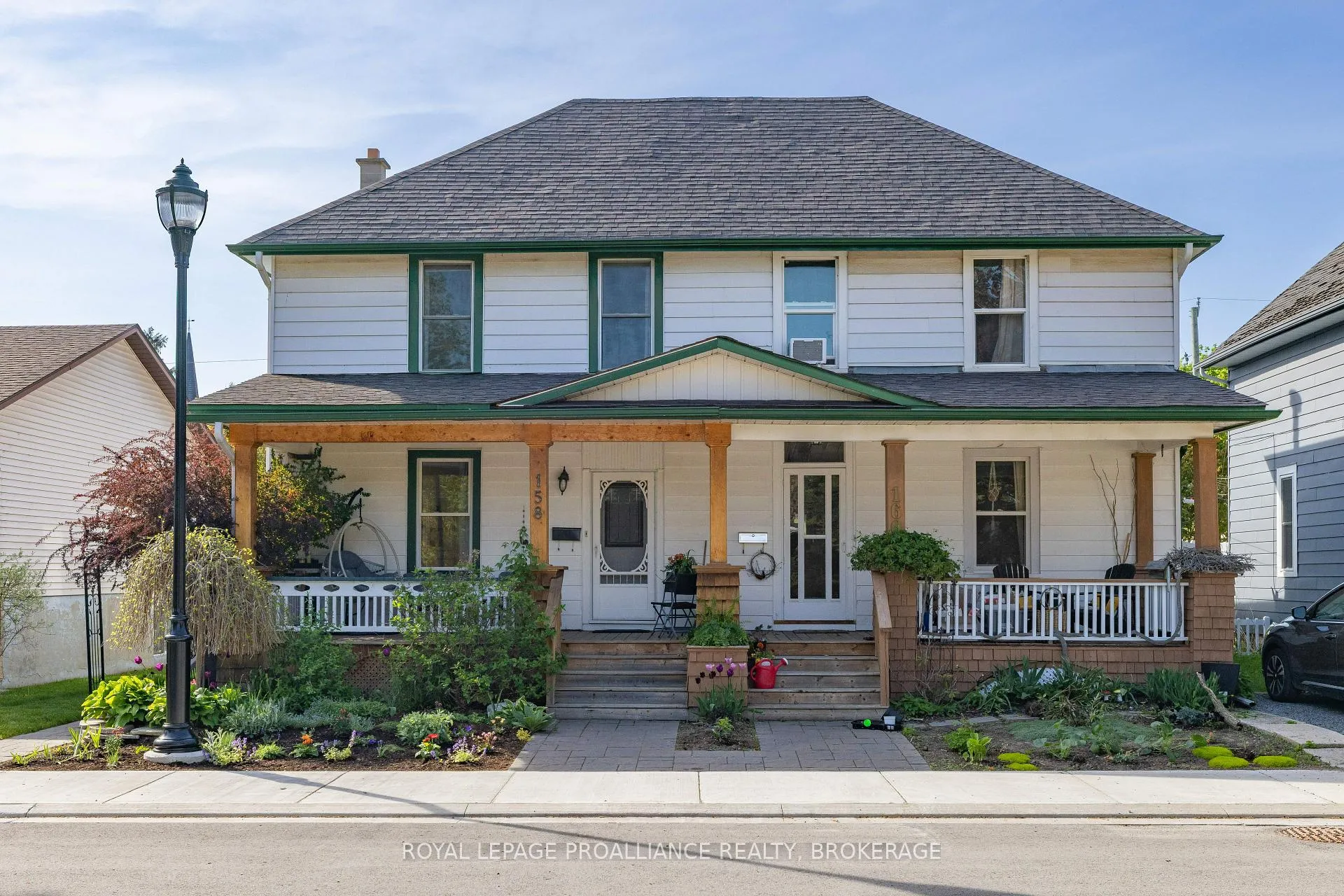 Photo 1 of 158 Arthur Street, Gananoque — HOMEH
