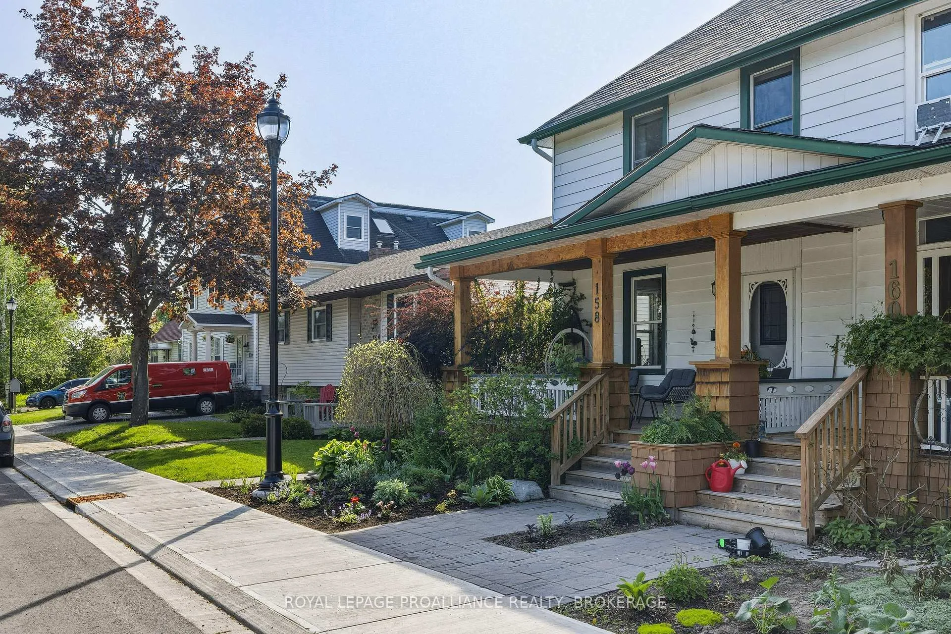 Photo 3 of 158 Arthur Street, Gananoque — HOMEH