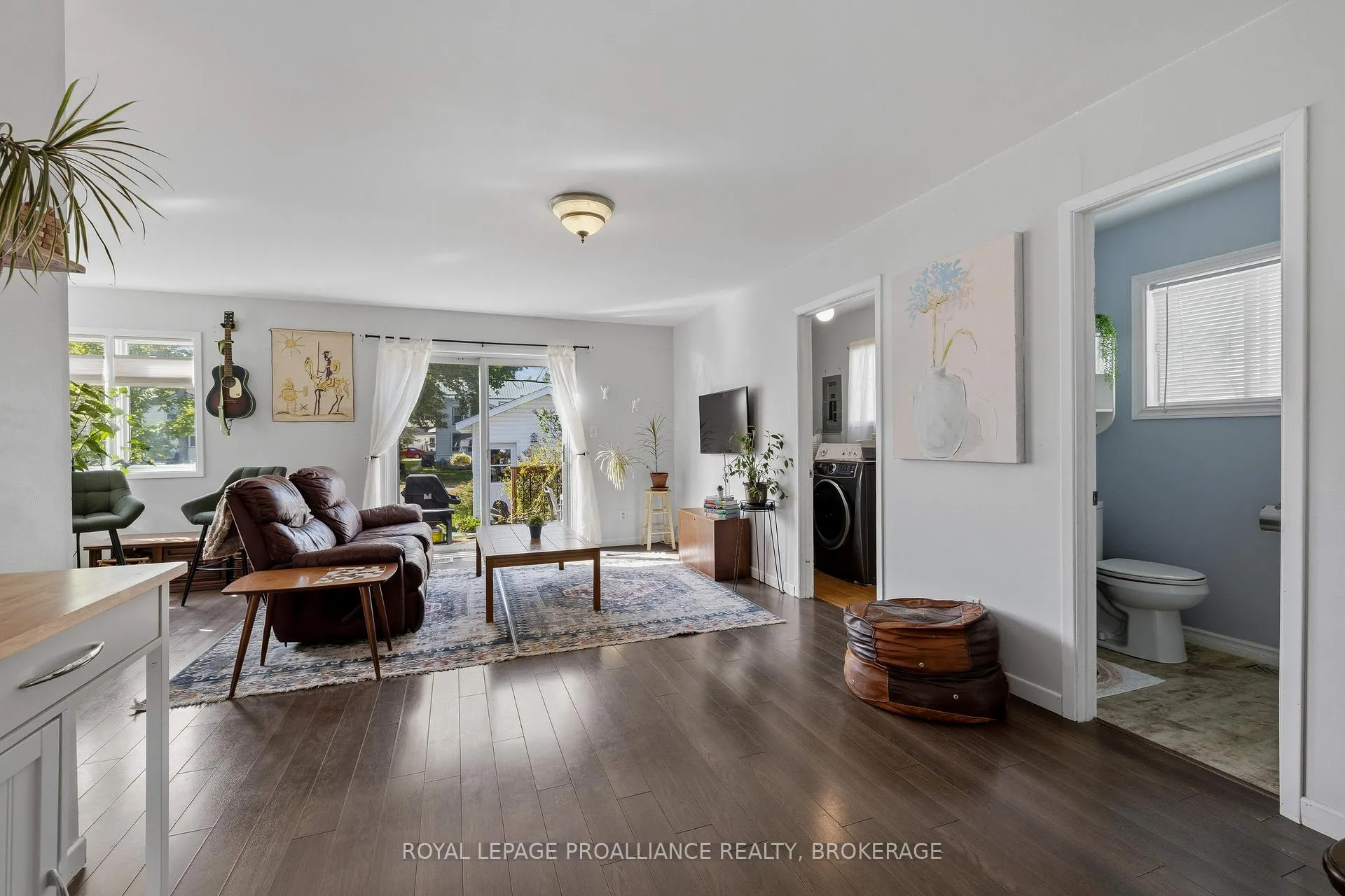 Photo 17 of 158 Arthur Street, Gananoque — HOMEH
