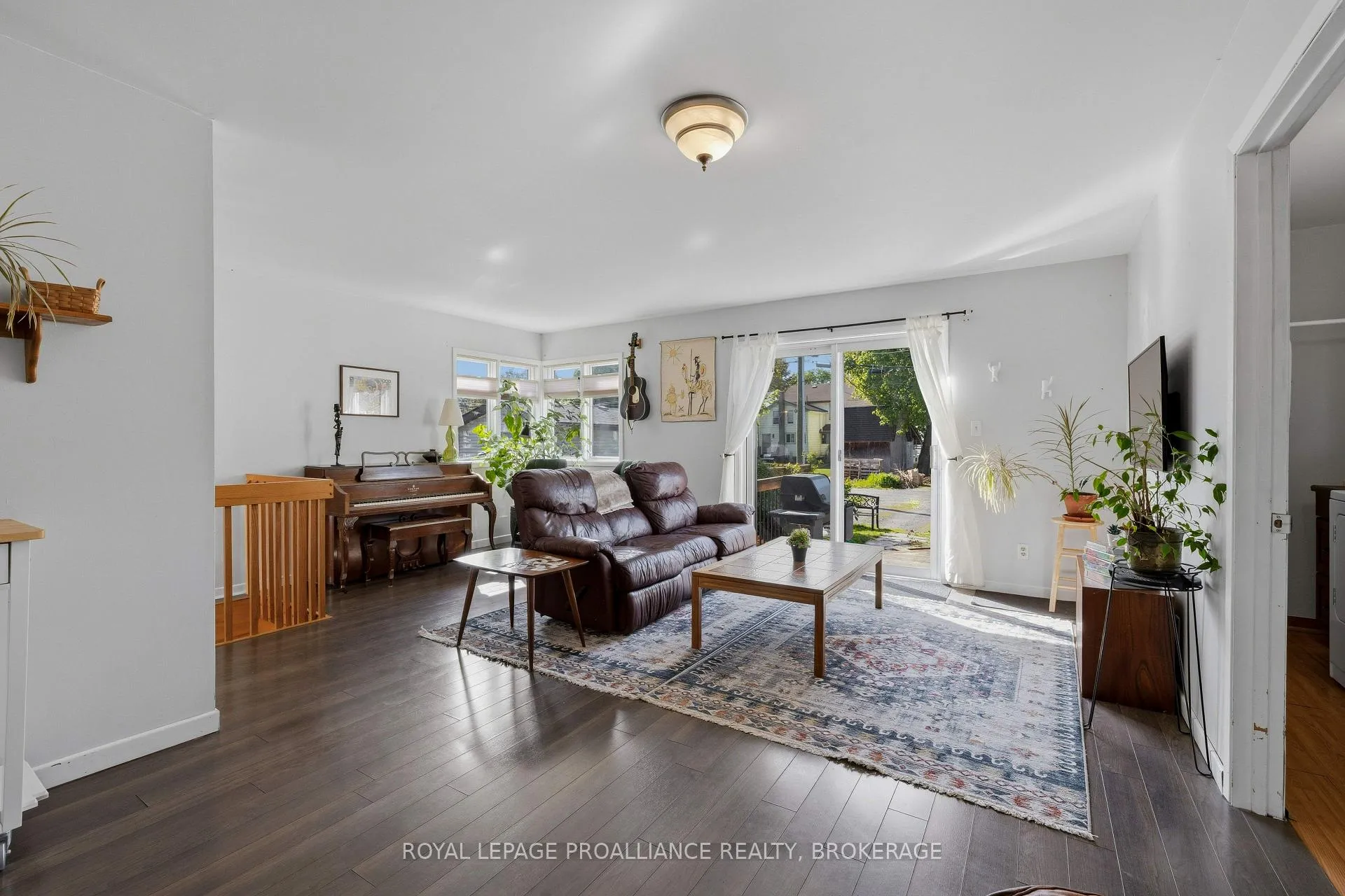 Photo 18 of 158 Arthur Street, Gananoque — HOMEH