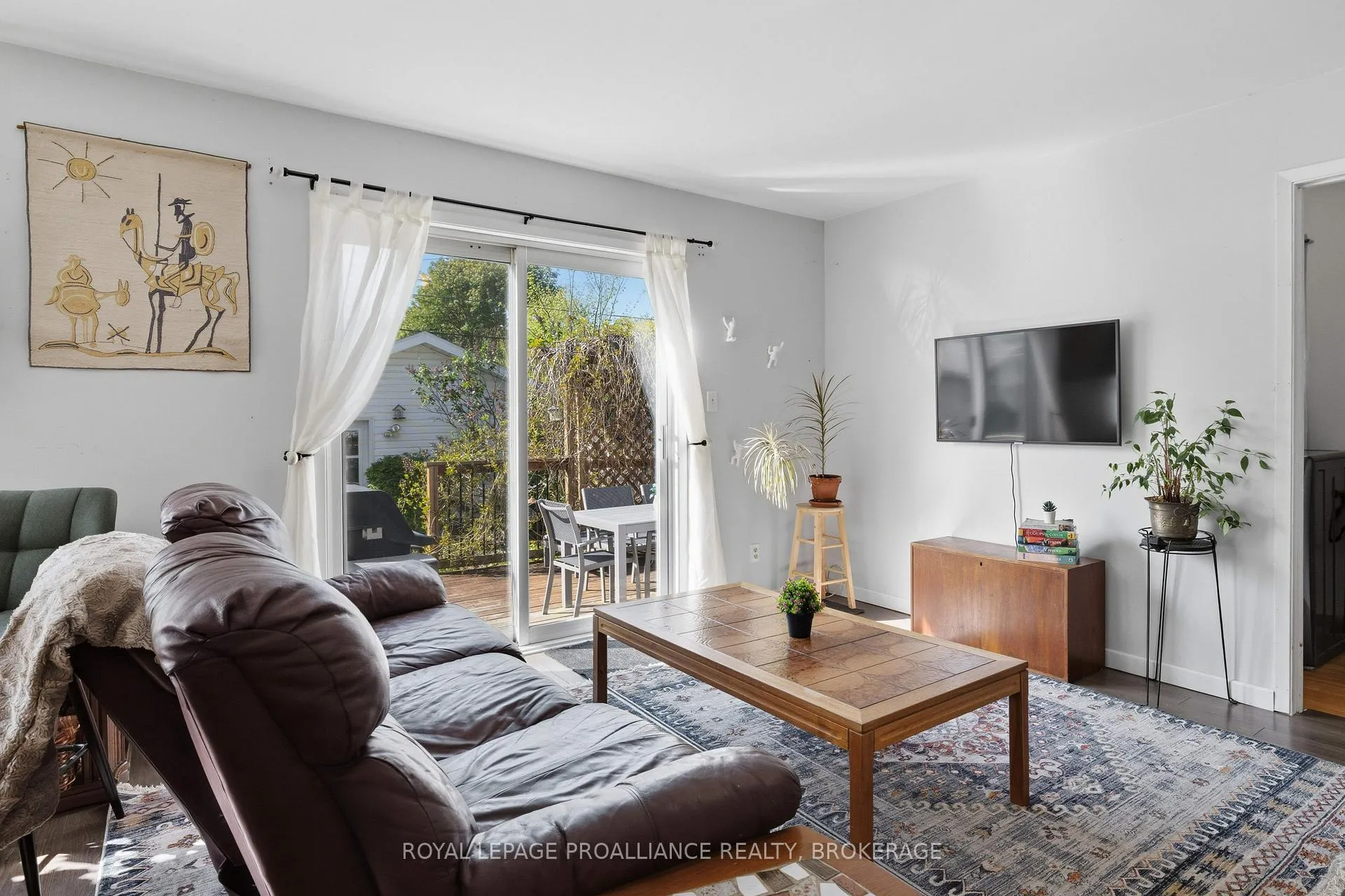 Photo 20 of 158 Arthur Street, Gananoque — HOMEH