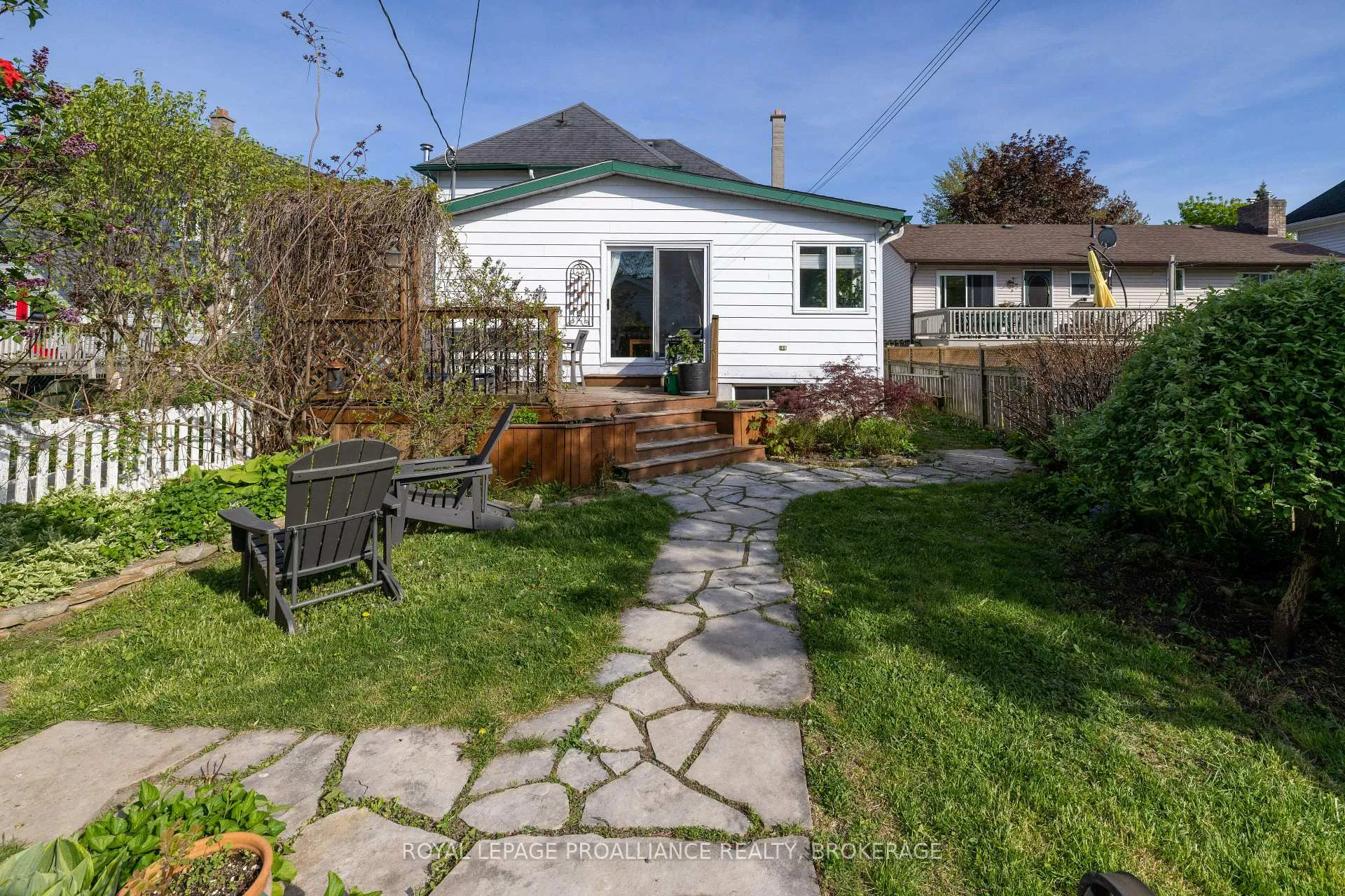 Photo 45 of 158 Arthur Street, Gananoque — HOMEH