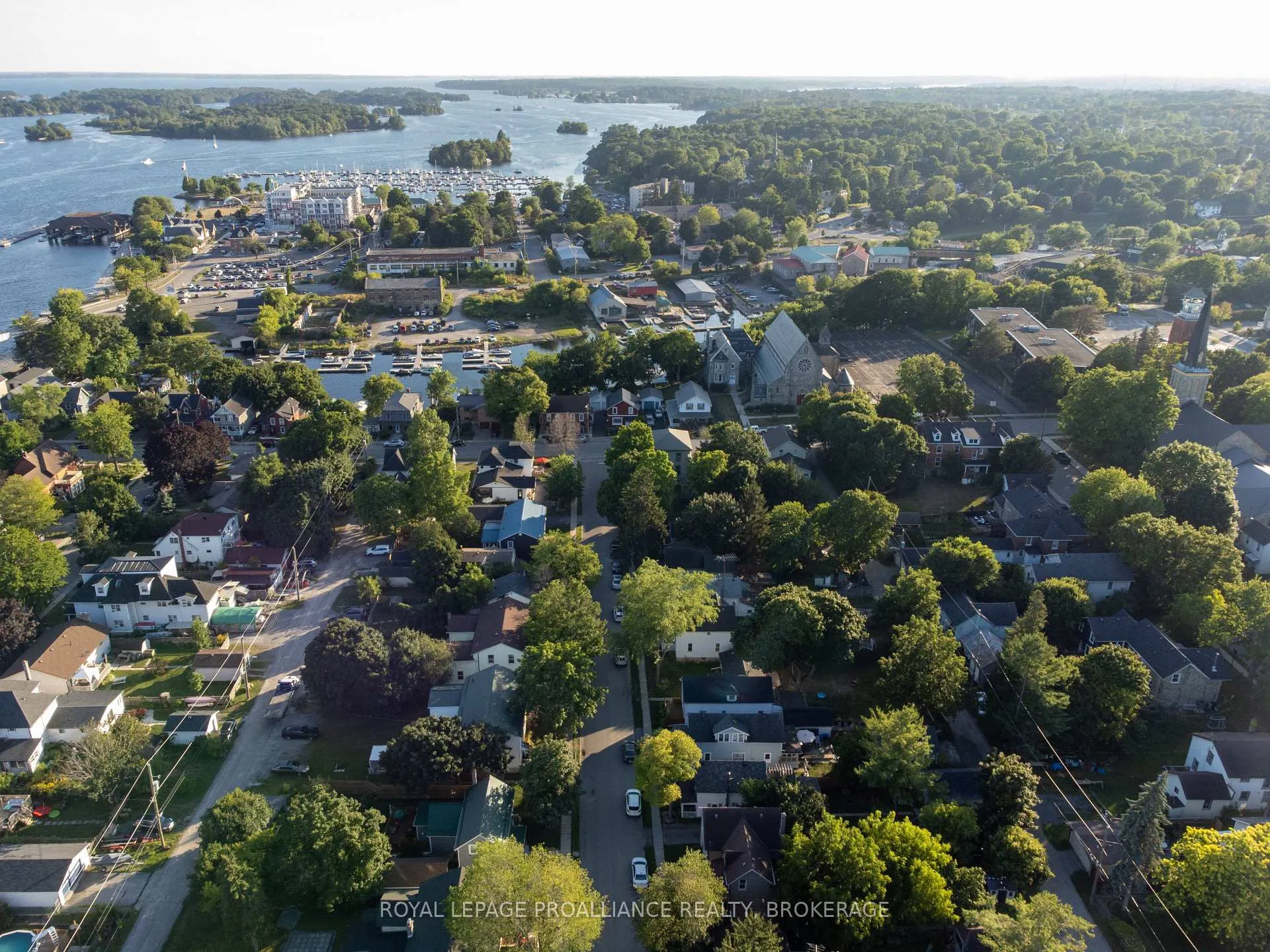 Photo 49 of 158 Arthur Street, Gananoque — HOMEH