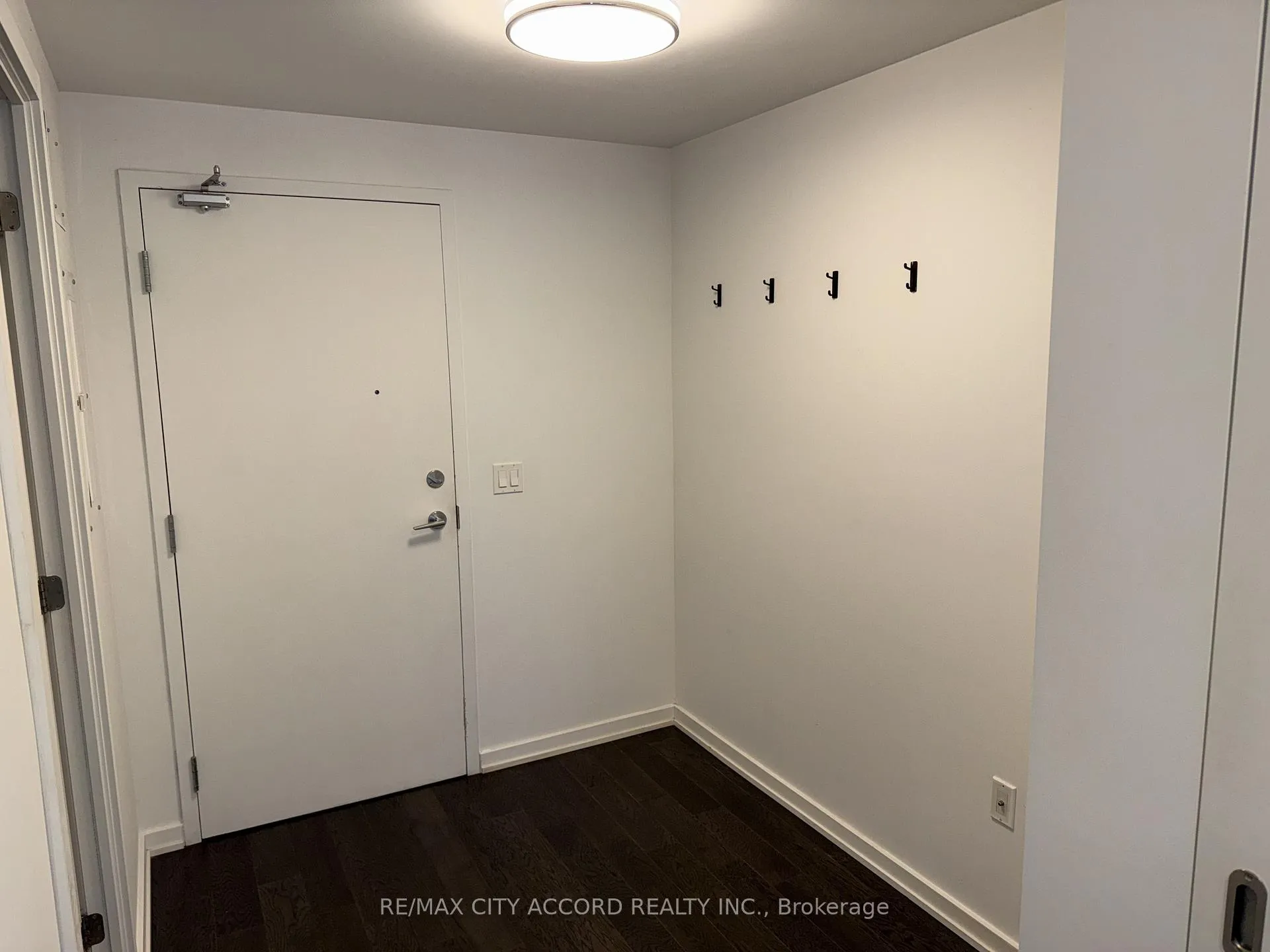 Photo 2 of Unit 550, 47 Lower River Street, Toronto, Moss Park — HOMEH