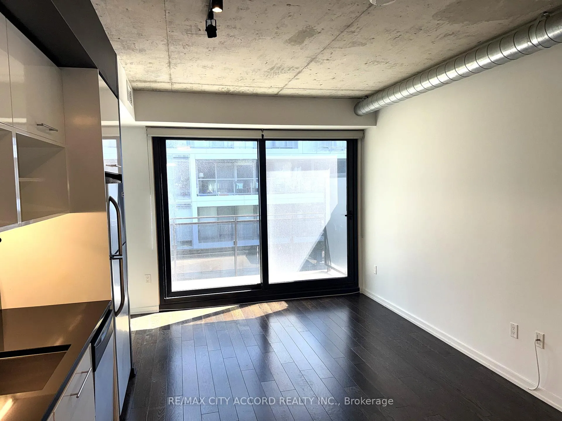 Photo 6 of Unit 550, 47 Lower River Street, Toronto, Moss Park — HOMEH