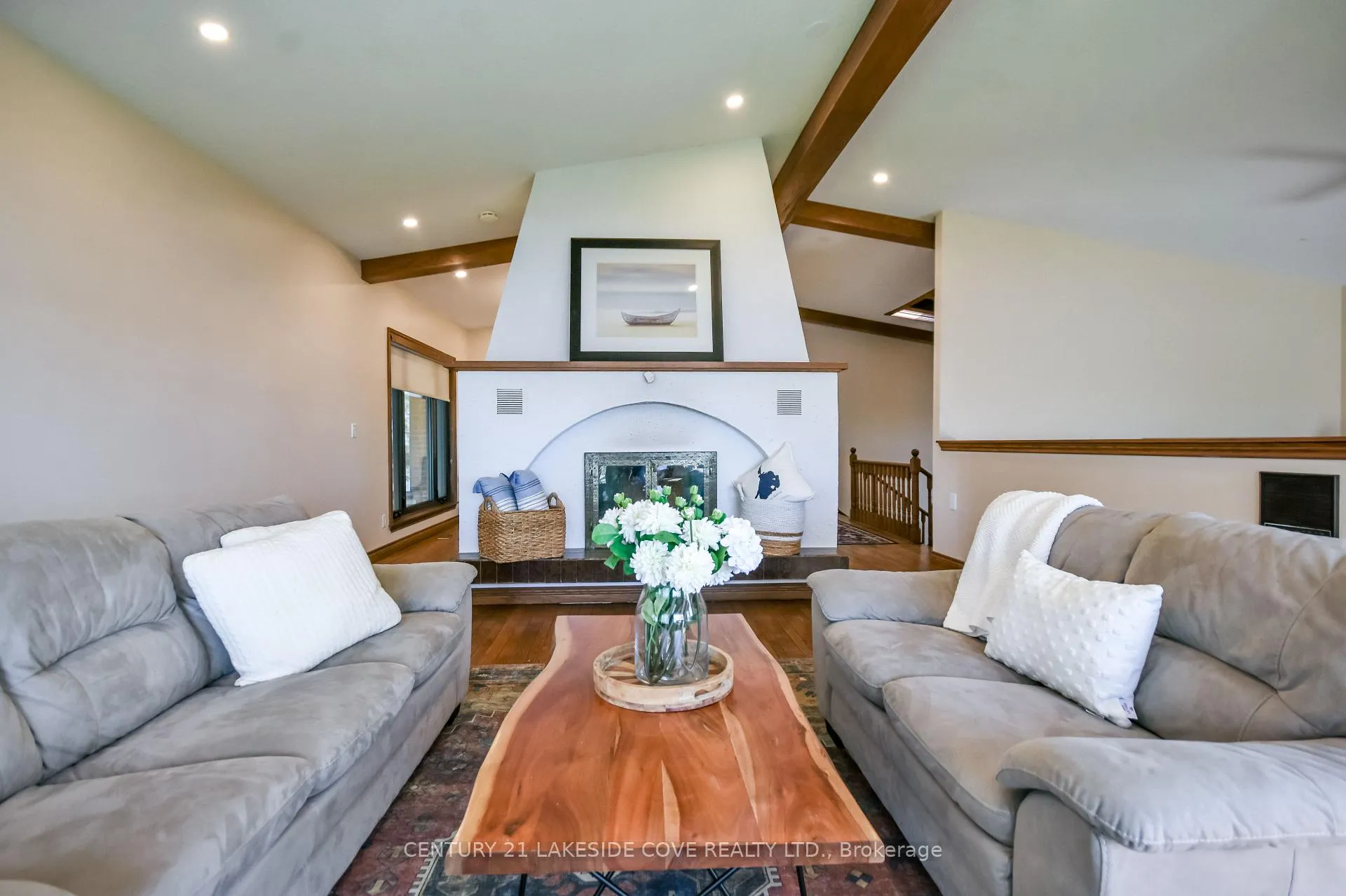 Photo 13 of 16 Thicketwood Place, Ramara, Rural Ramara — HOMEH