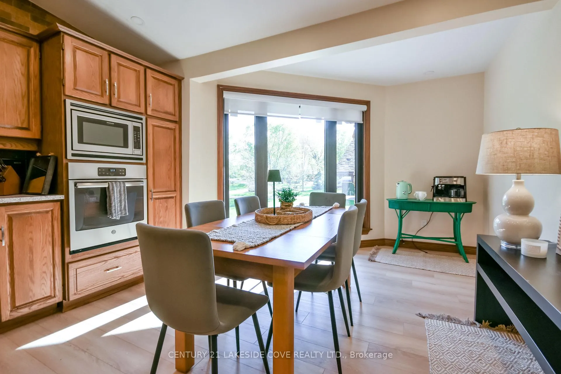 Photo 19 of 16 Thicketwood Place, Ramara, Rural Ramara — HOMEH