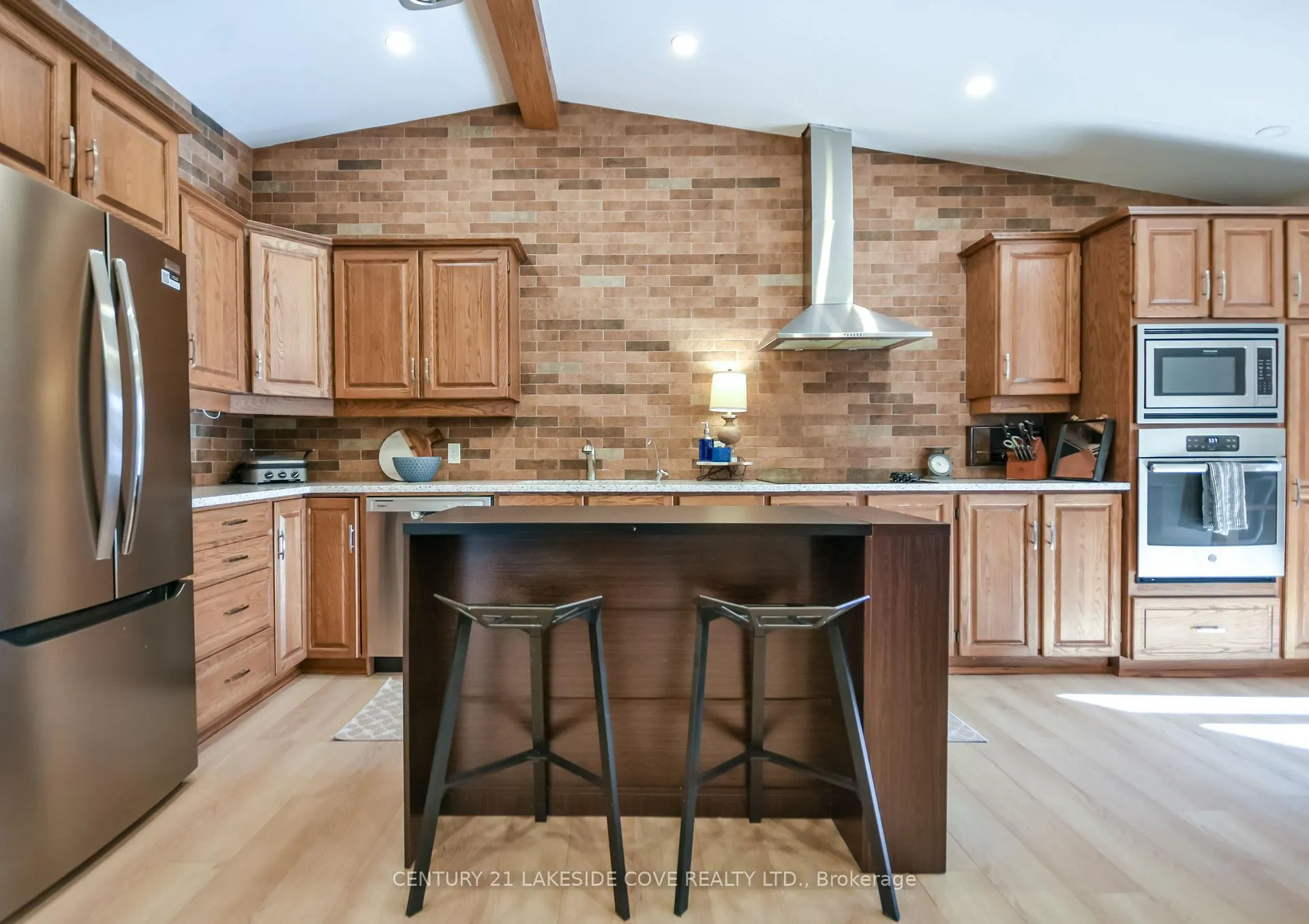 Photo 20 of 16 Thicketwood Place, Ramara, Rural Ramara — HOMEH