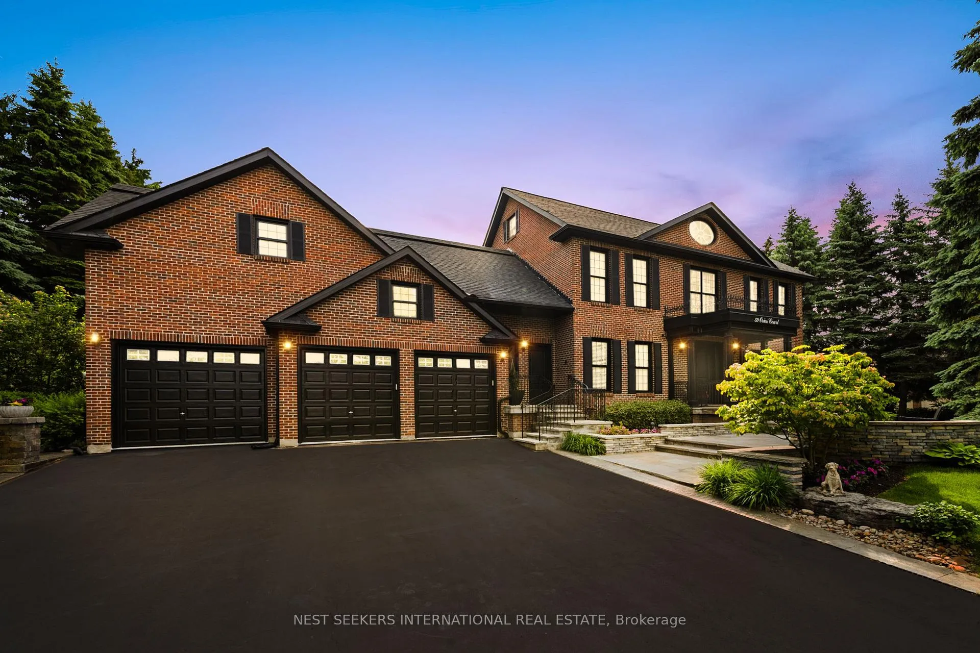 Photo 2 of 59 Orico Court, Vaughan, Kleinburg — HOMEH
