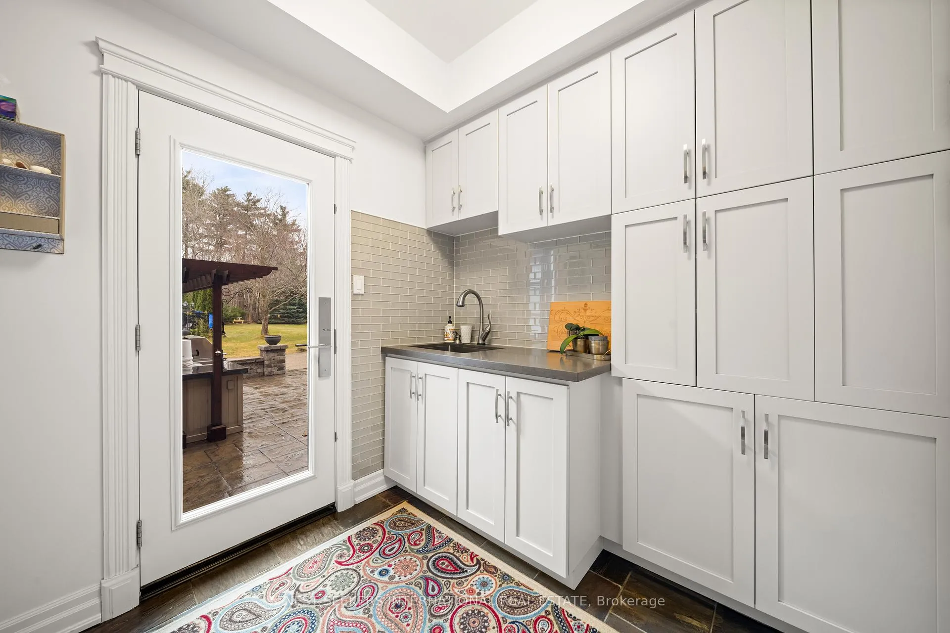 Photo 16 of 59 Orico Court, Vaughan, Kleinburg — HOMEH