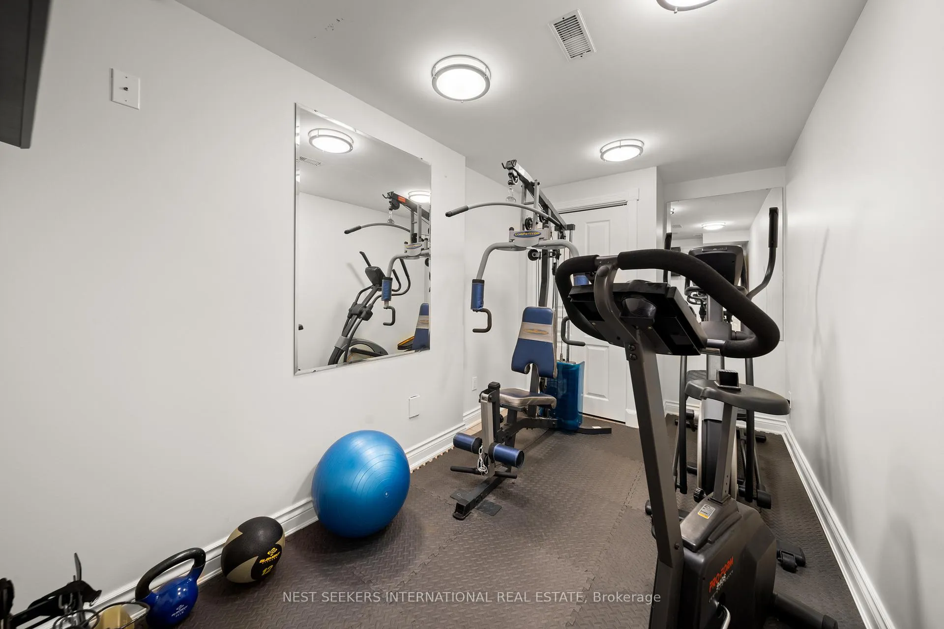 Photo 34 of 59 Orico Court, Vaughan, Kleinburg — HOMEH
