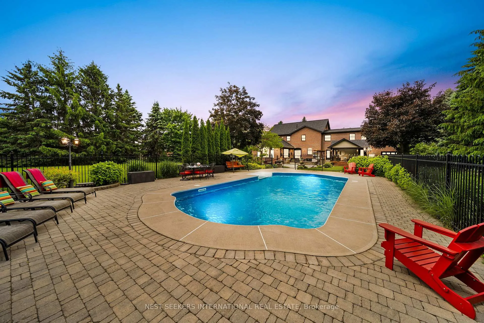 Photo 41 of 59 Orico Court, Vaughan, Kleinburg — HOMEH