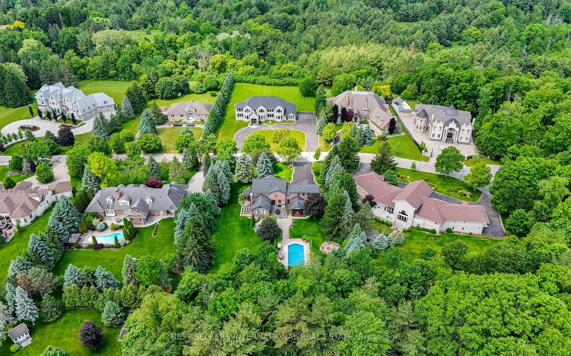 Photo 44 of 59 Orico Court, Vaughan, Kleinburg — HOMEH