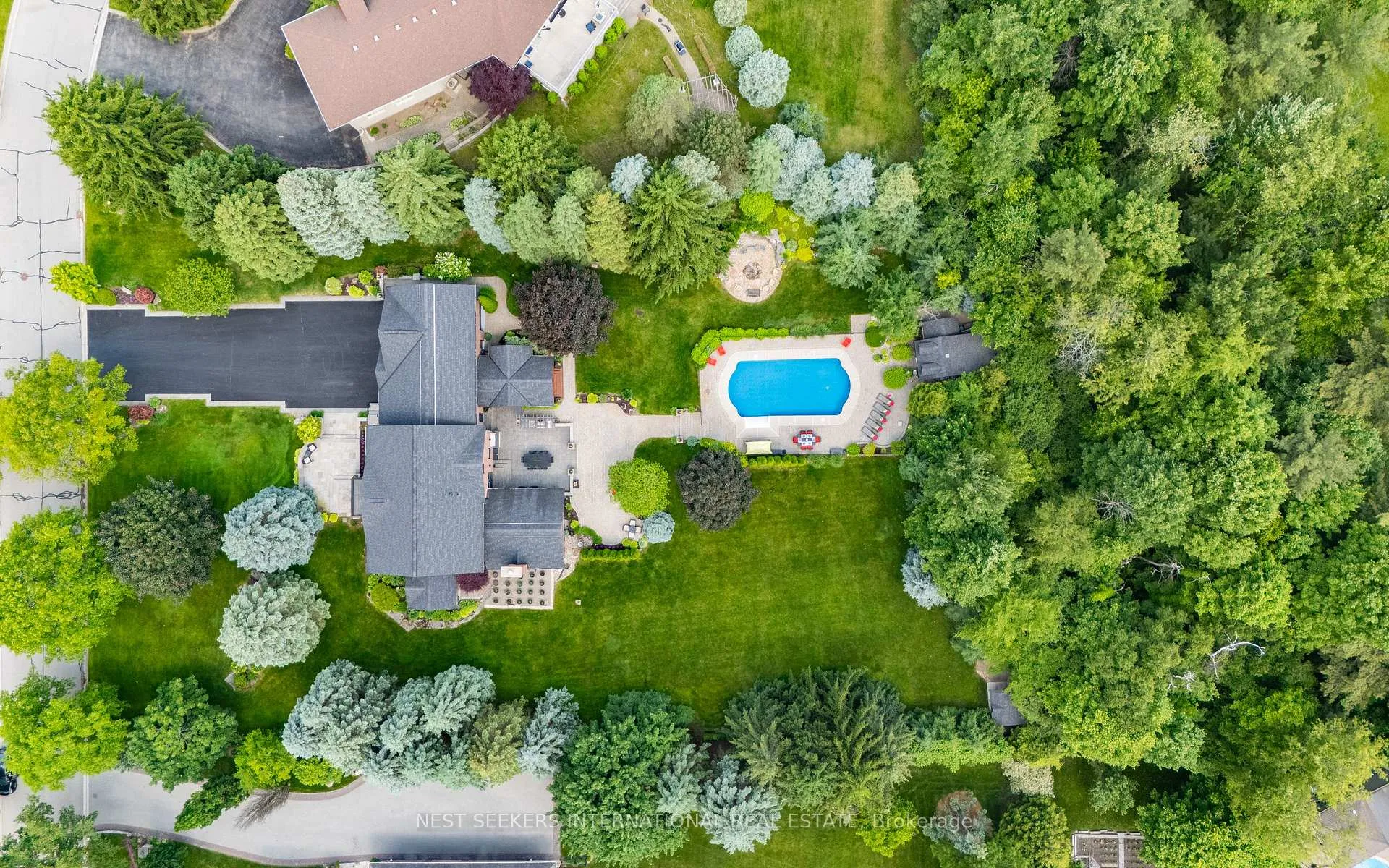 Photo 45 of 59 Orico Court, Vaughan, Kleinburg — HOMEH