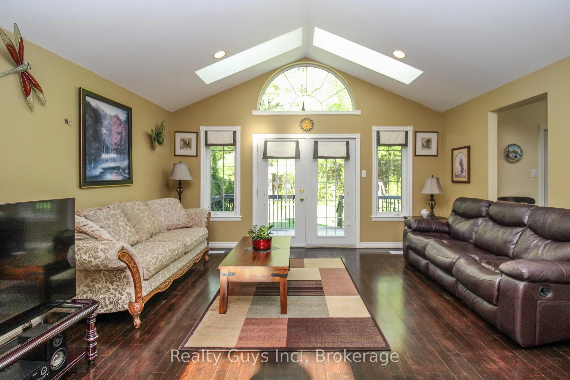 Photo 25 of 1141 Tapley 1/4 Line, Cavan Monaghan, Cavan Twp — HOMEH